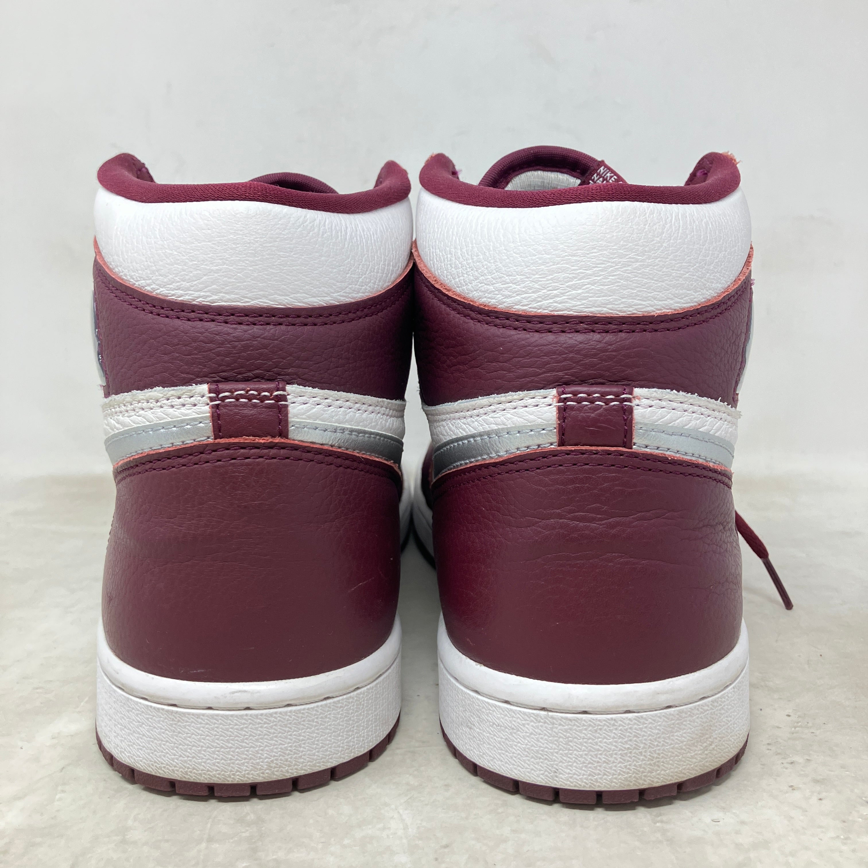Jordan 1 Retro High OG Bordeaux