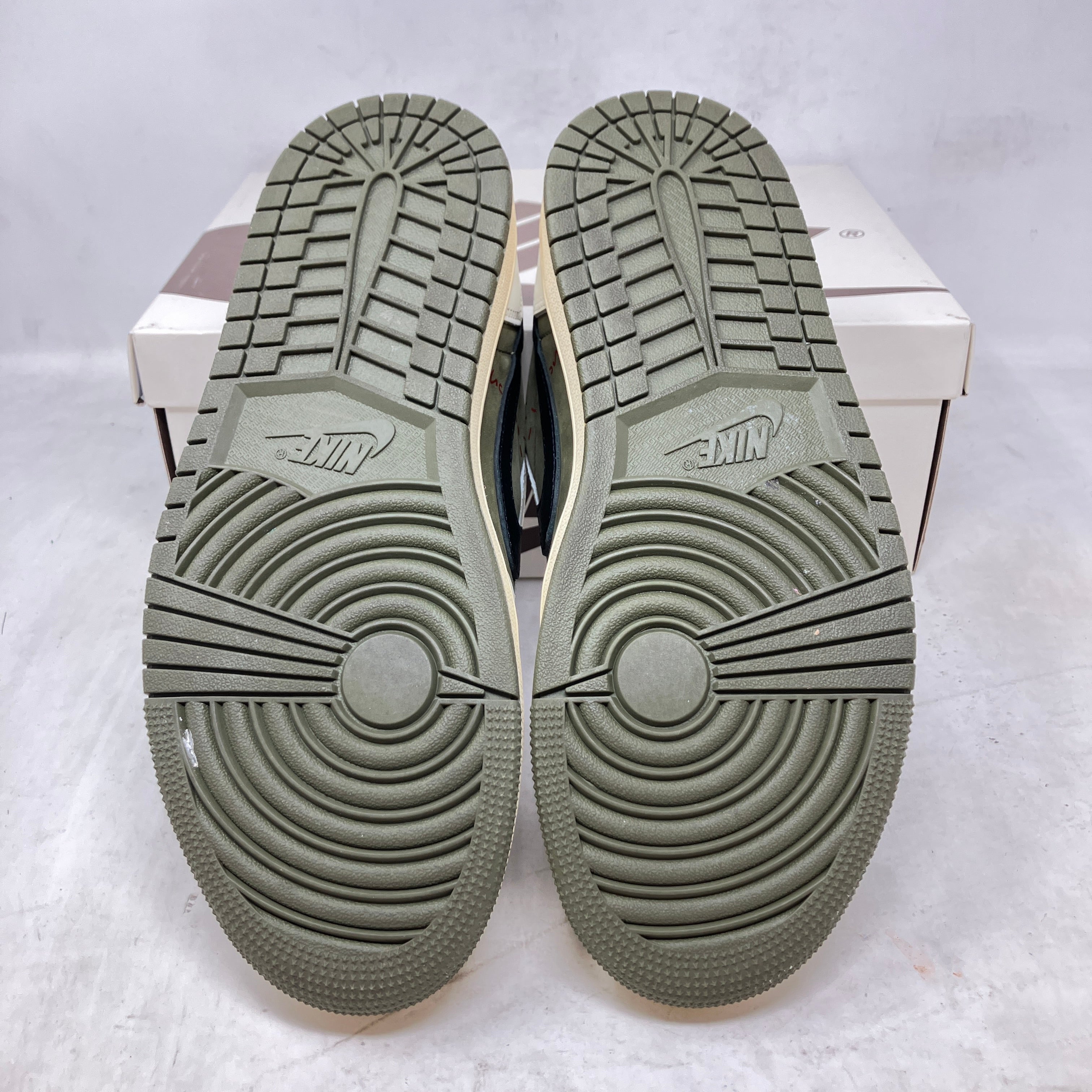 Jordan 1 Retro Low OG SP Travis Scott Medium Olive