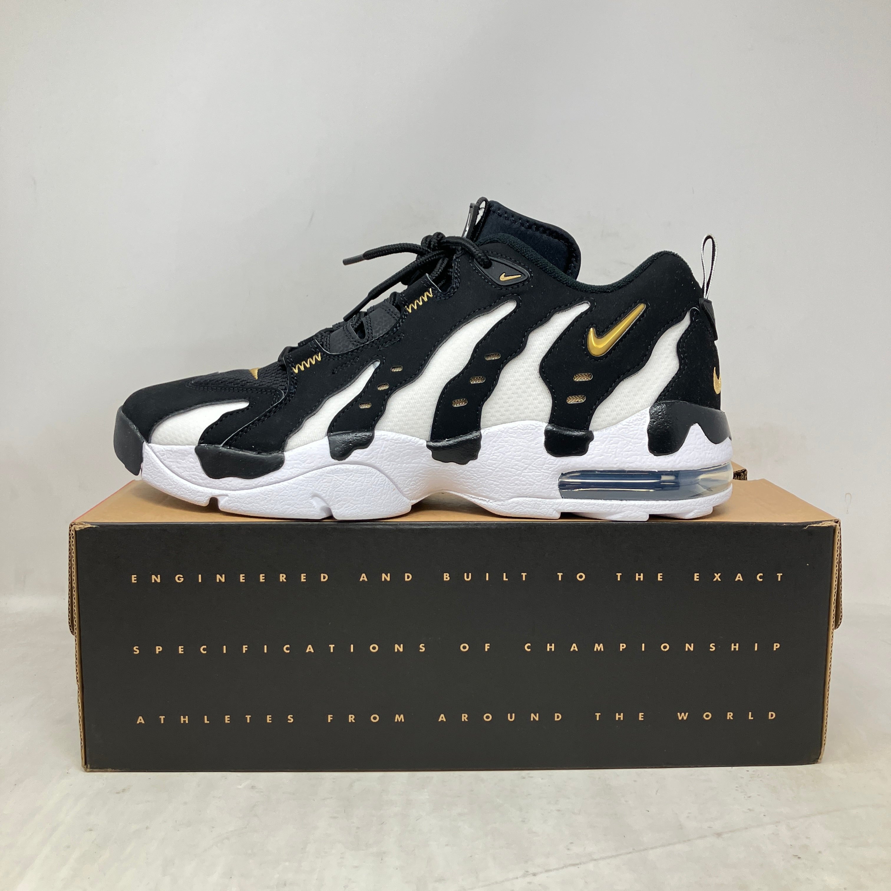 Nike Air DT Max '96 Low Black Metallic Gold