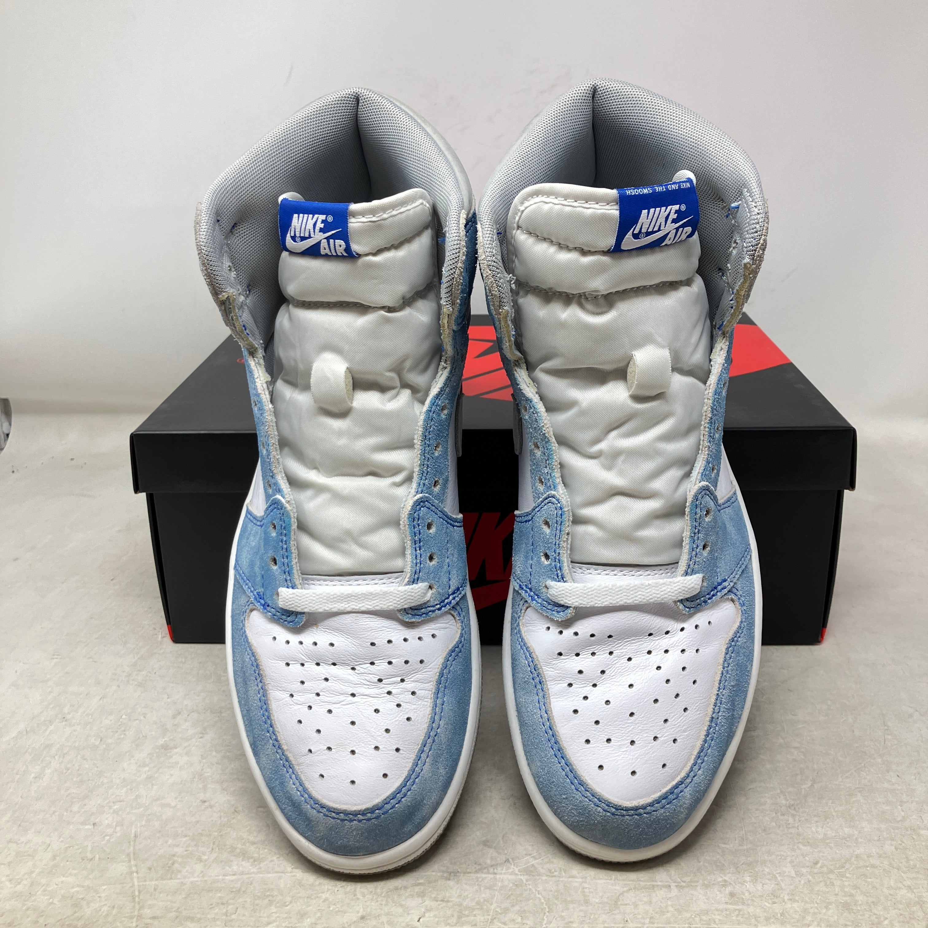 Jordan 1 Retro High Hyper Royal Smoke Grey