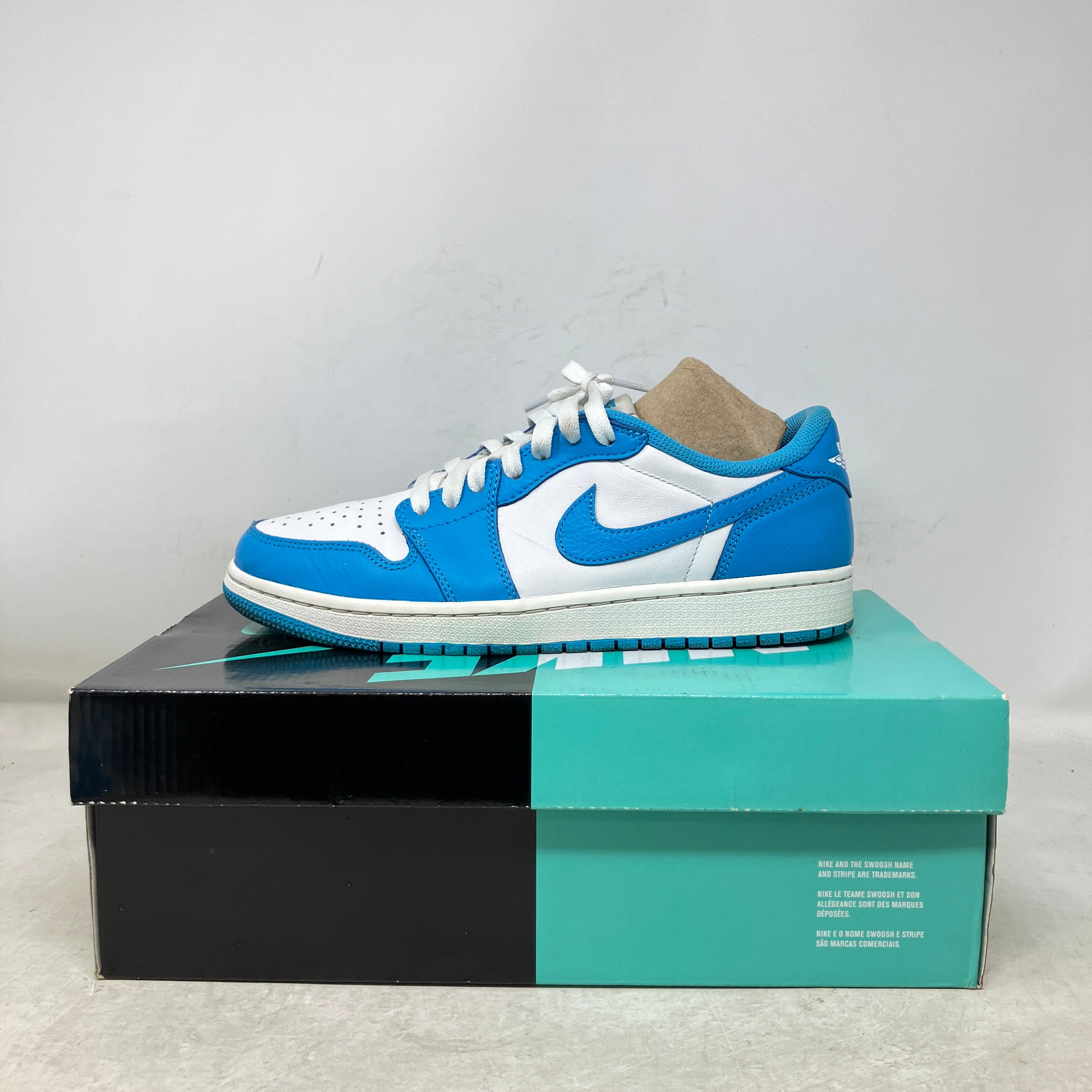 Jordan 1 Low SB UNC