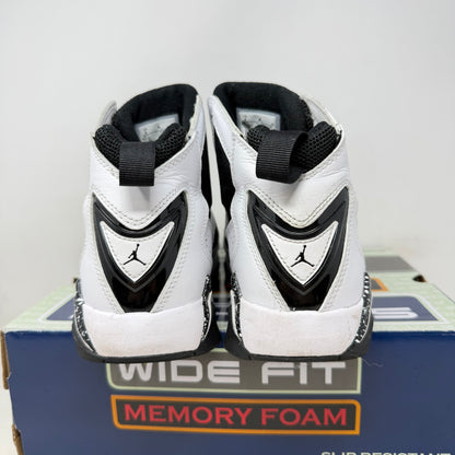 Jordan True Flight Oreo