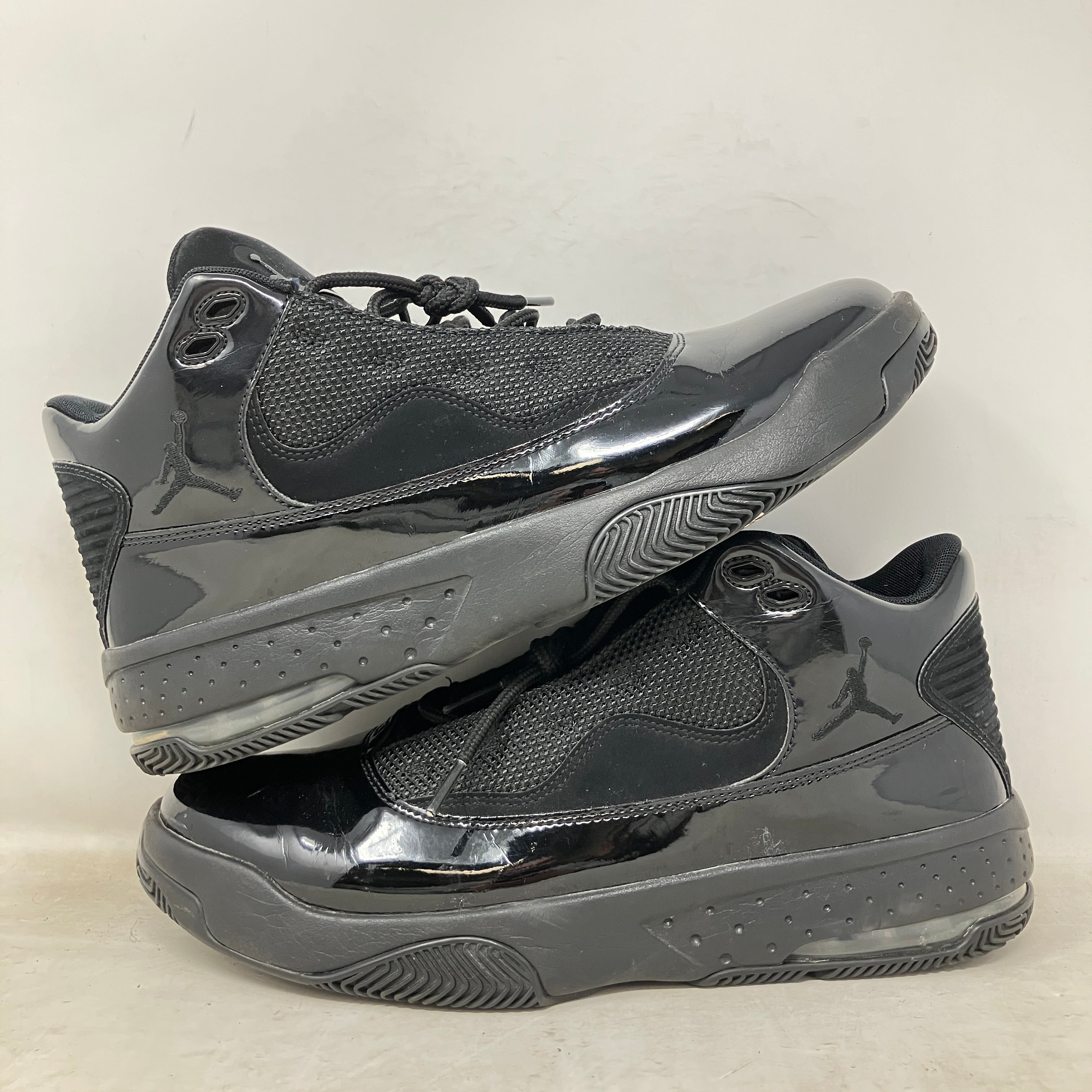 Jordan Max Aura 2 Triple Black