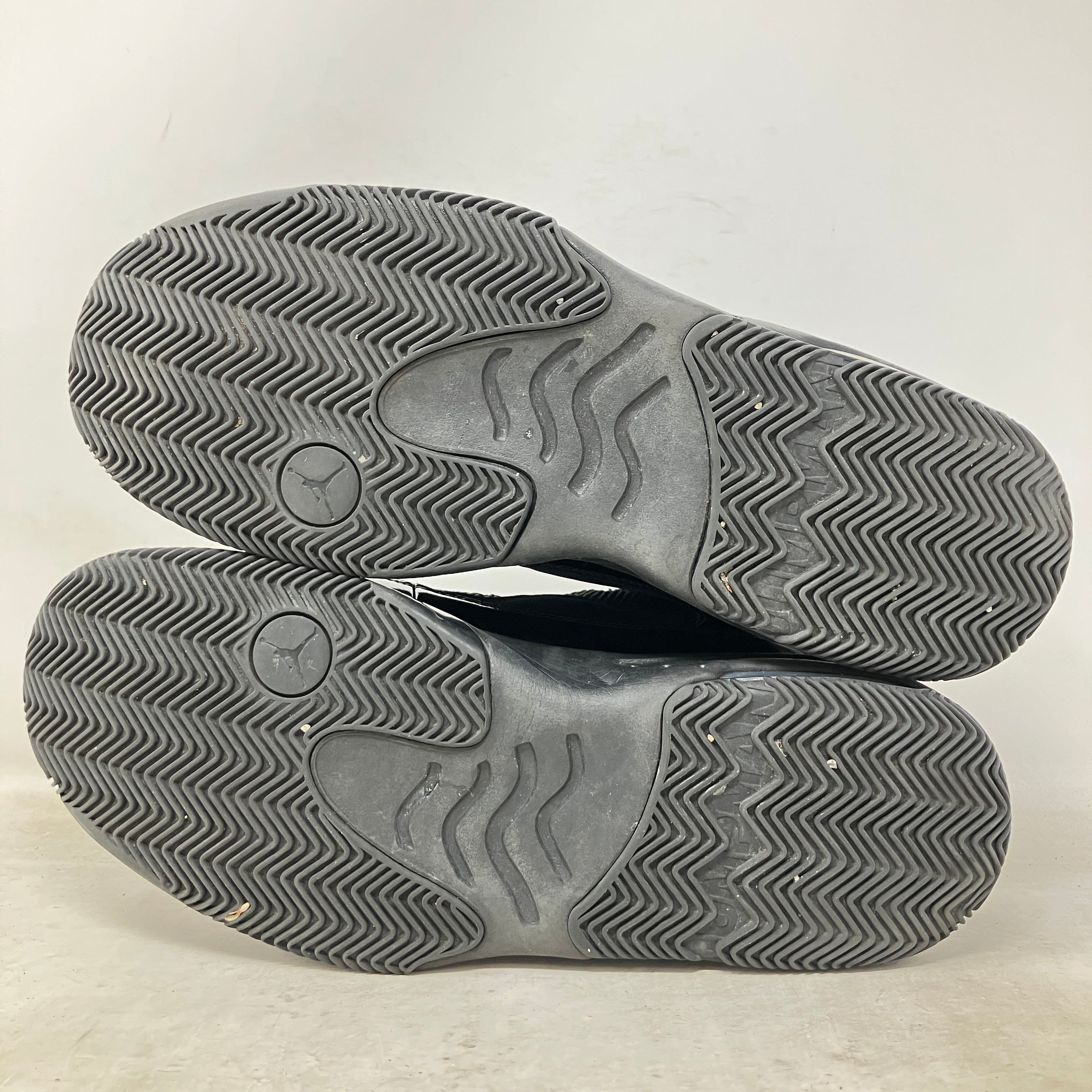 Jordan Max Aura 2 Triple Black