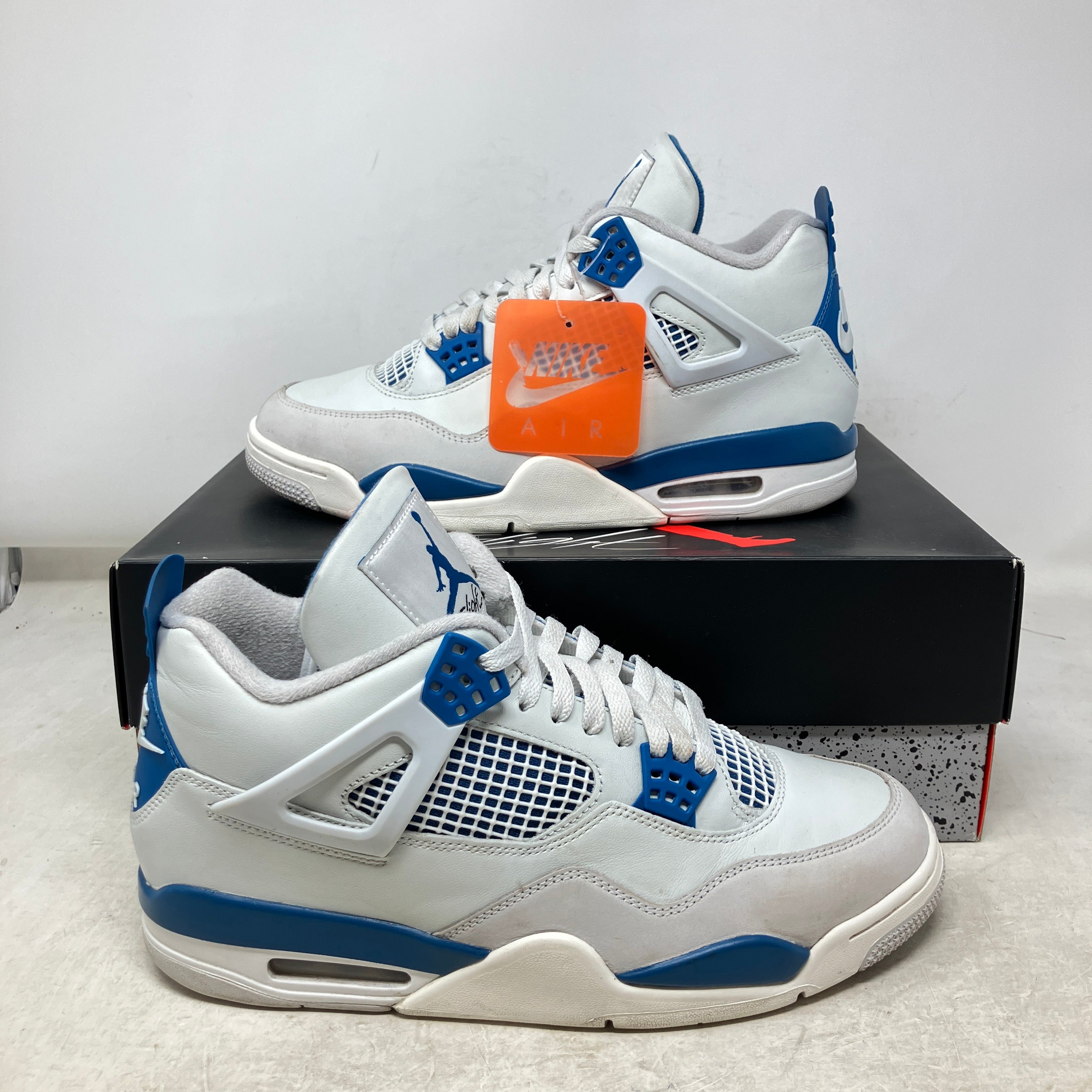 Jordan 4 Retro Military Blue (2024)