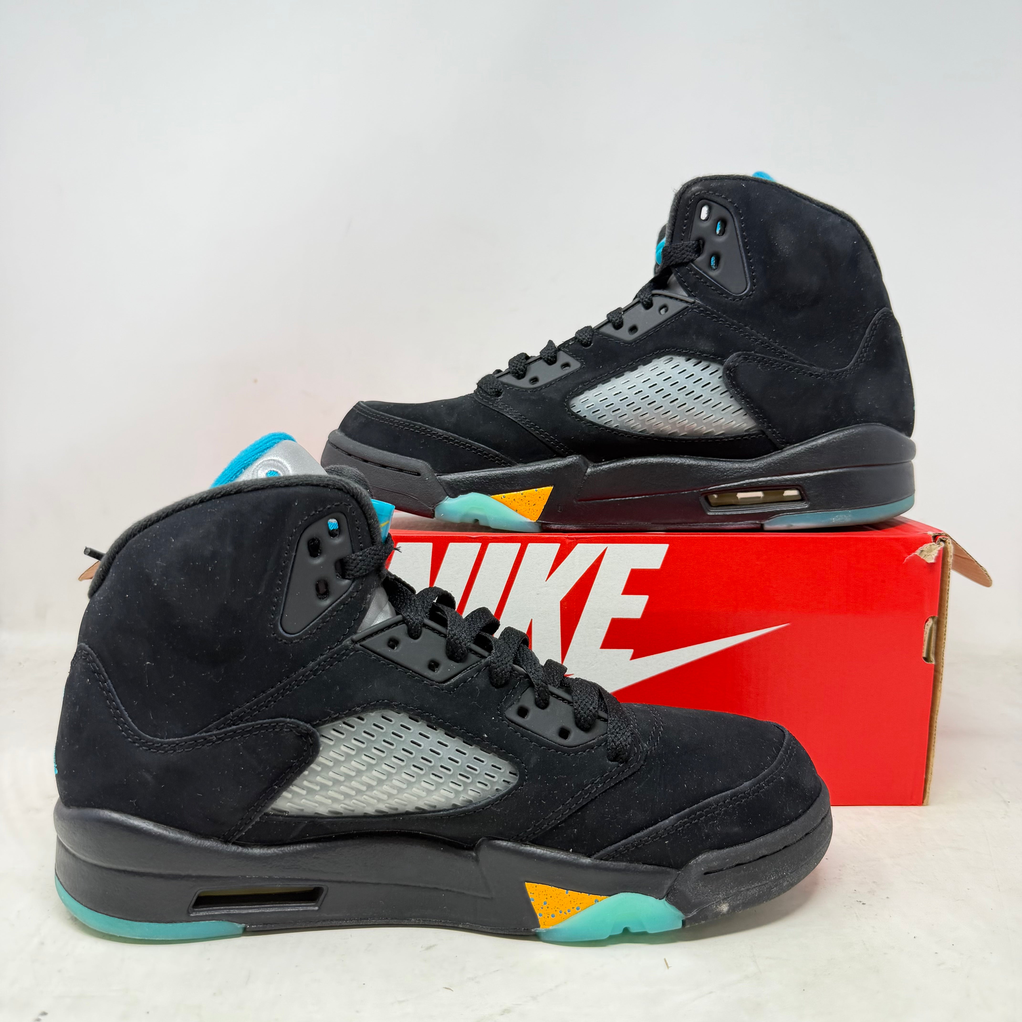 Jordan 5 Retro Aqua