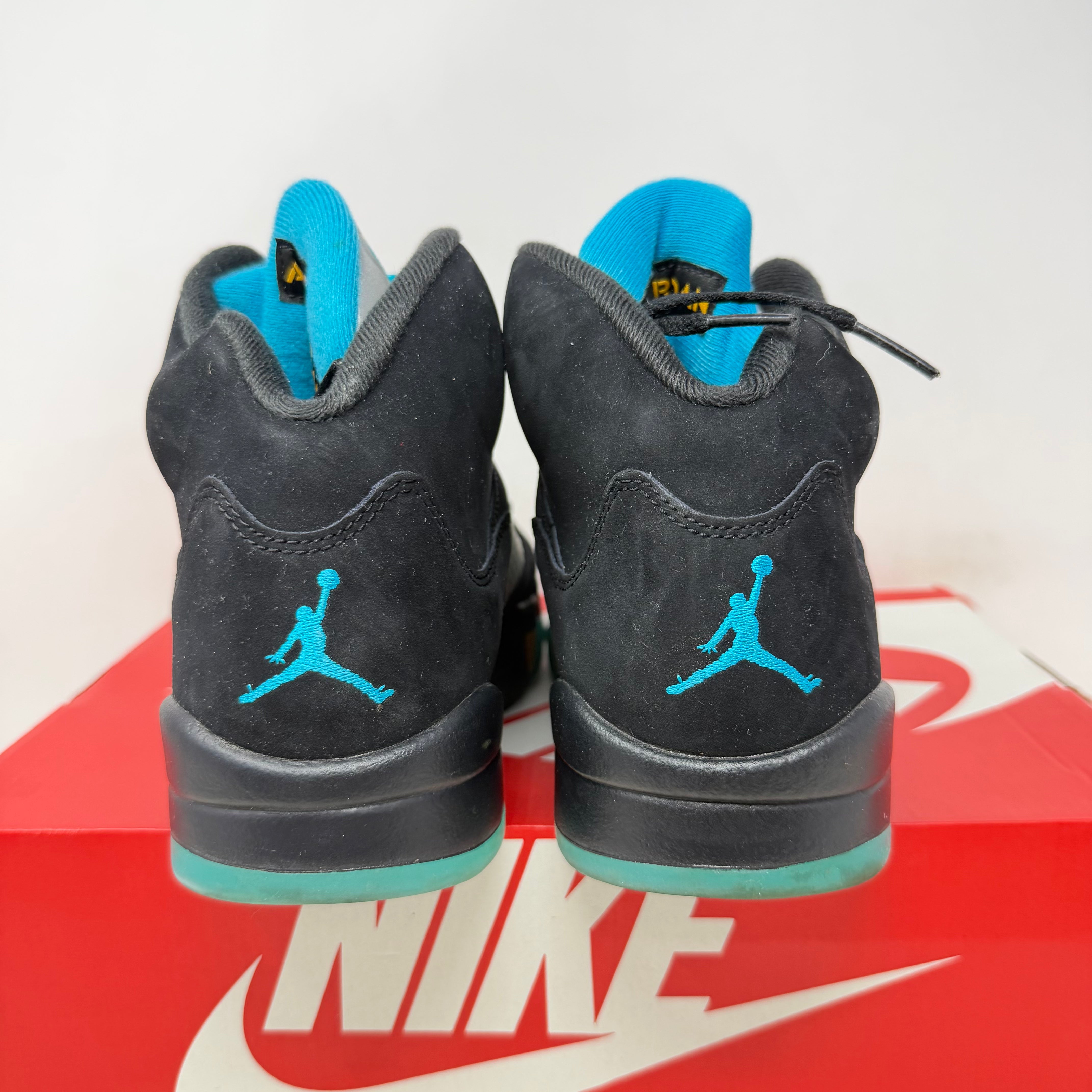 Jordan 5 Retro Aqua