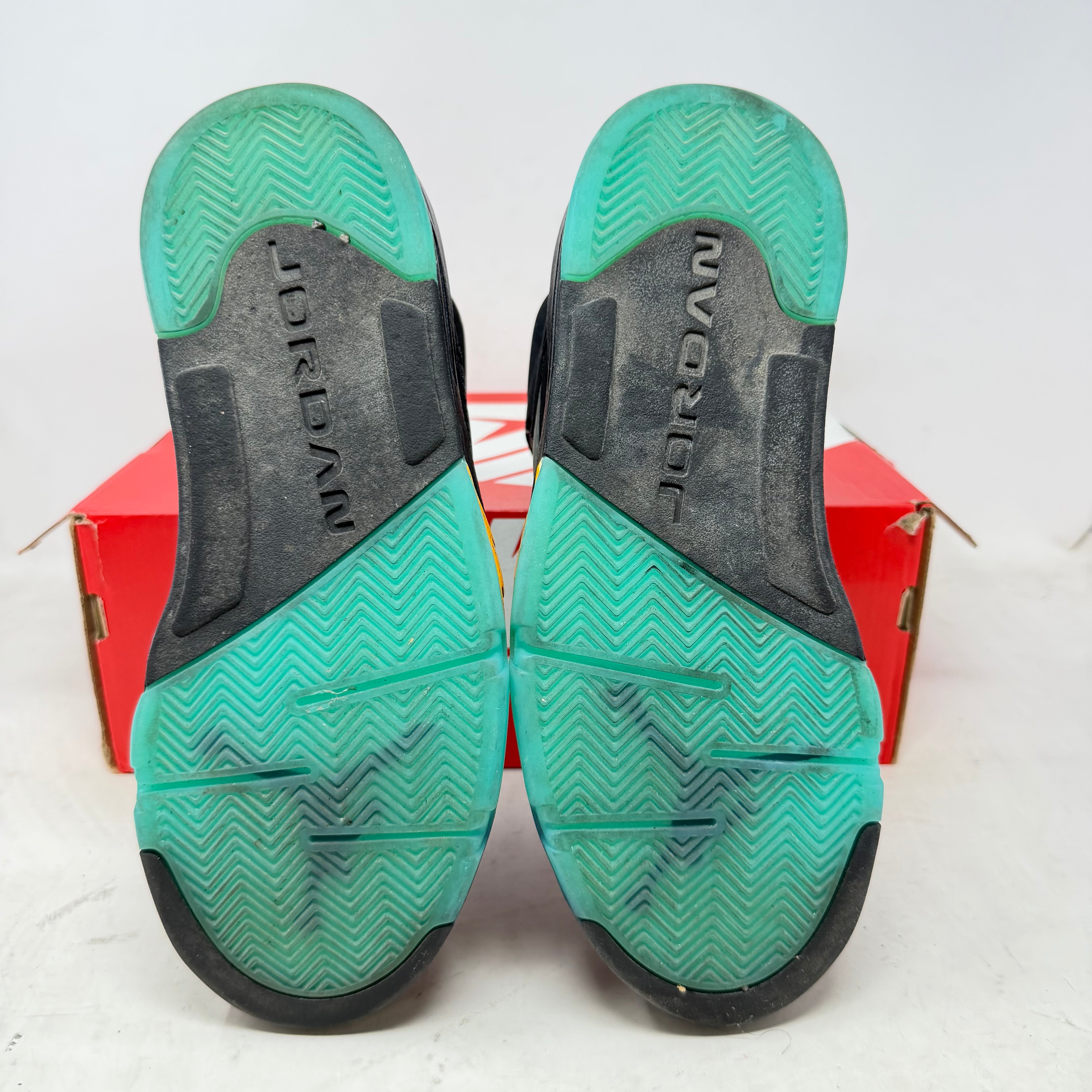 Jordan 5 Retro Aqua