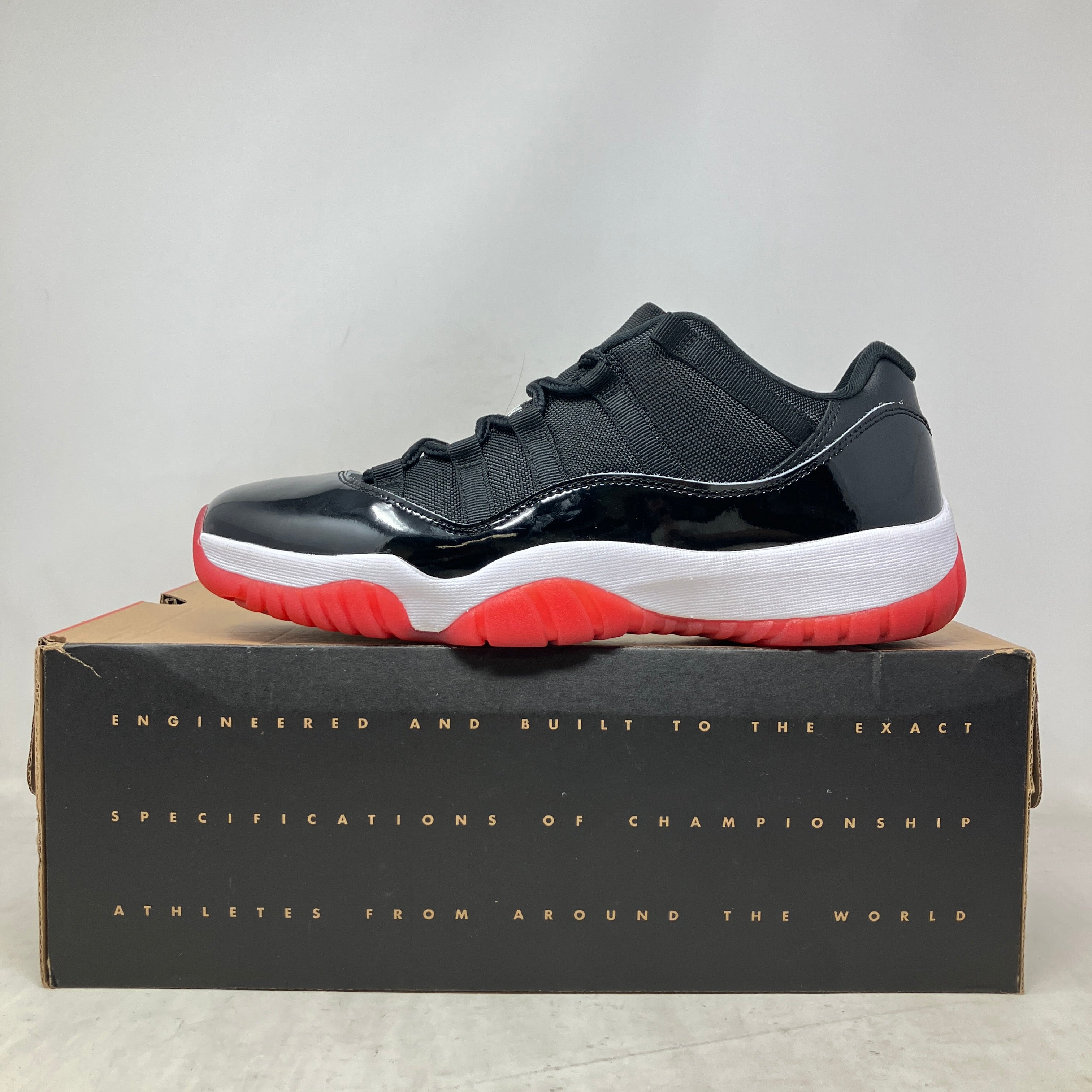 Jordan 11 Retro Low Bred (2025)
