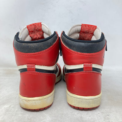 Jordan 1 OG Chicago (1985)