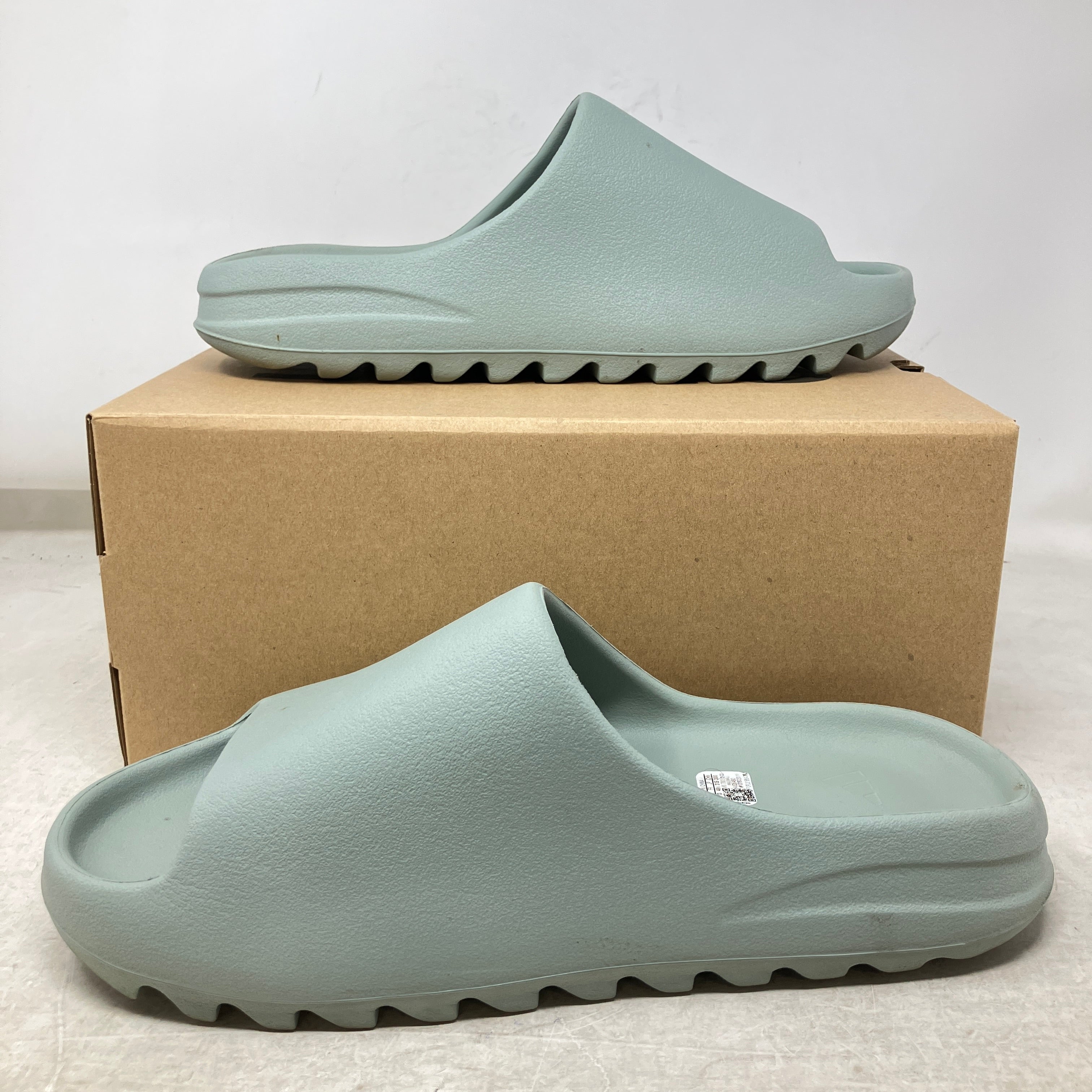 adidas Yeezy Slide Salt