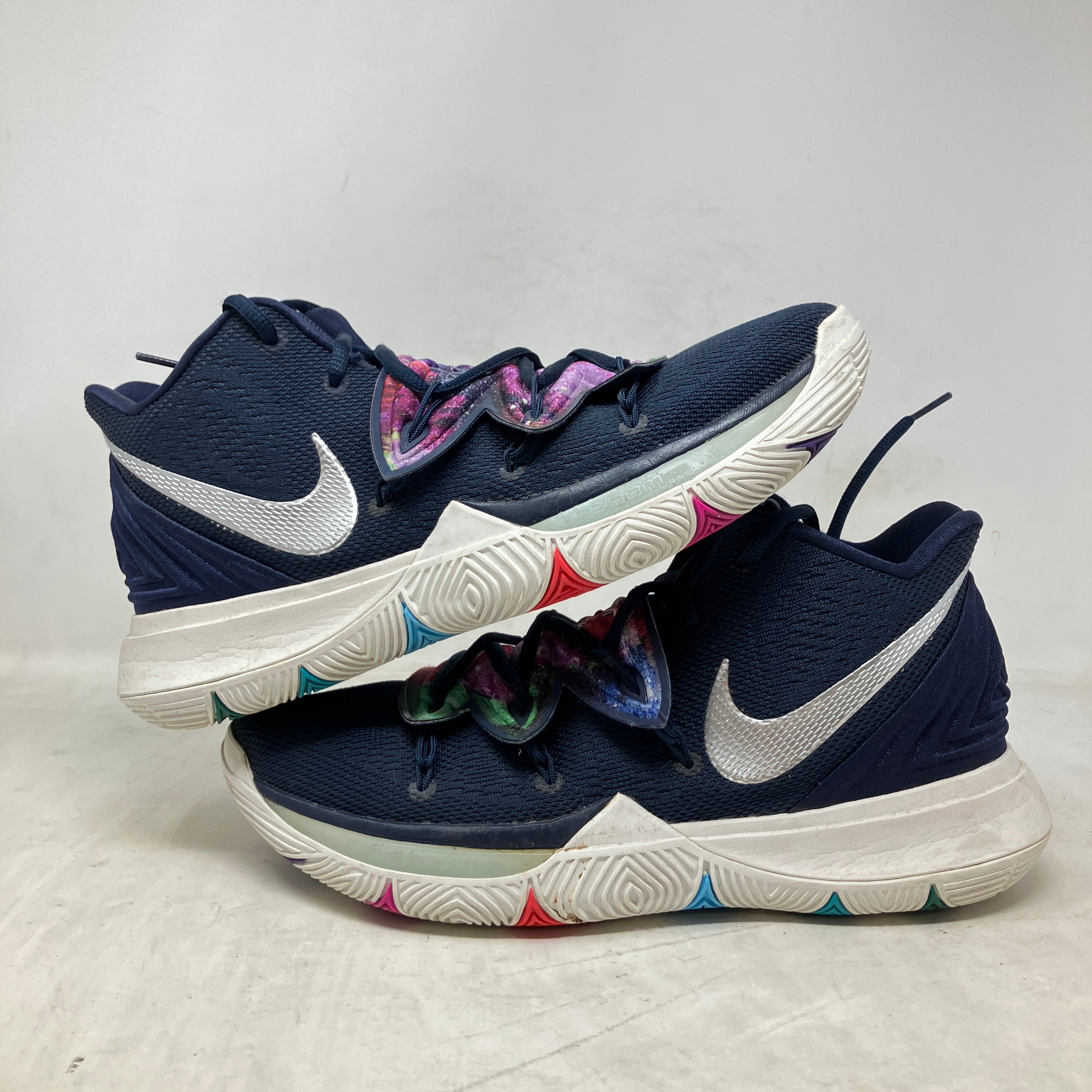 Nike Kyrie 5 Multi-Color