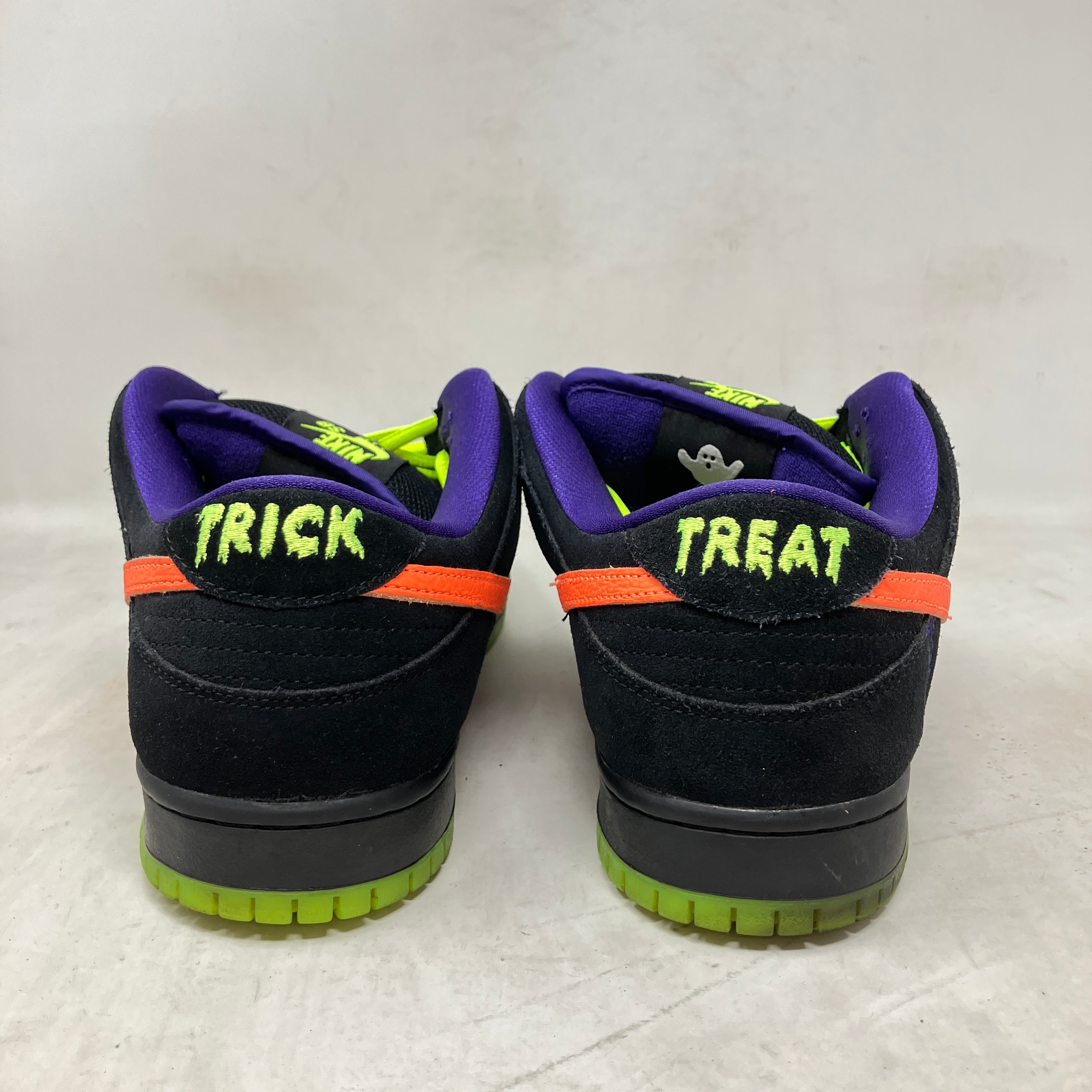 Nike SB Dunk Low Night of Mischief Halloween