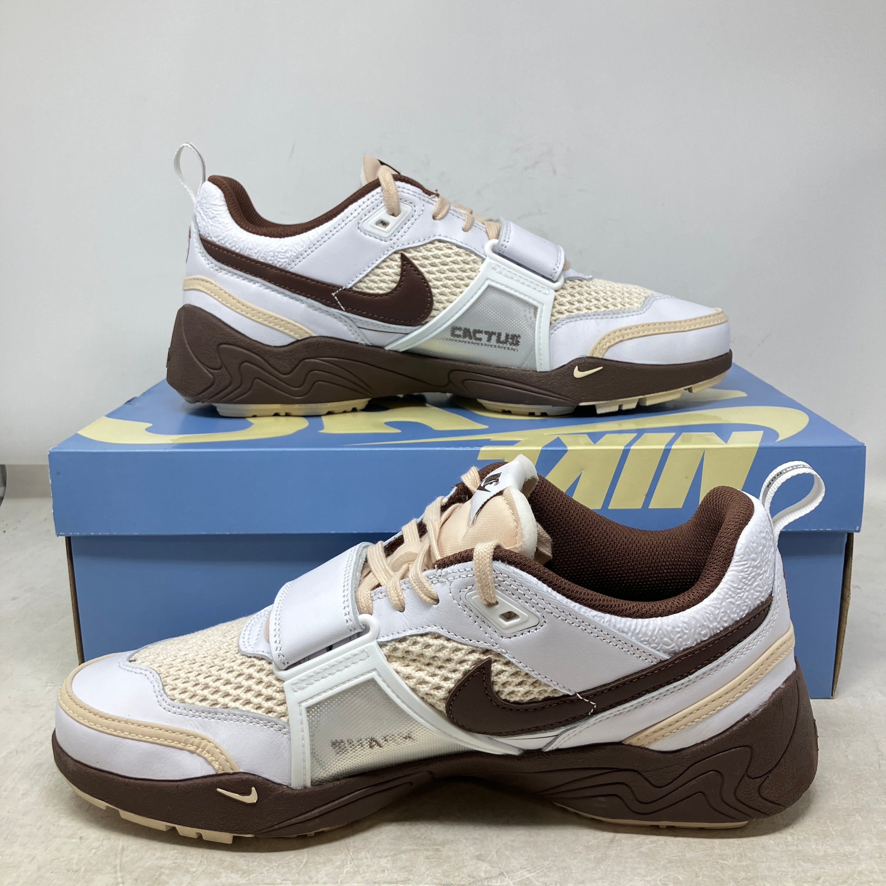 Nike Zoom Field Jaxx Travis Scott Light Chocolate – Hidden Realm