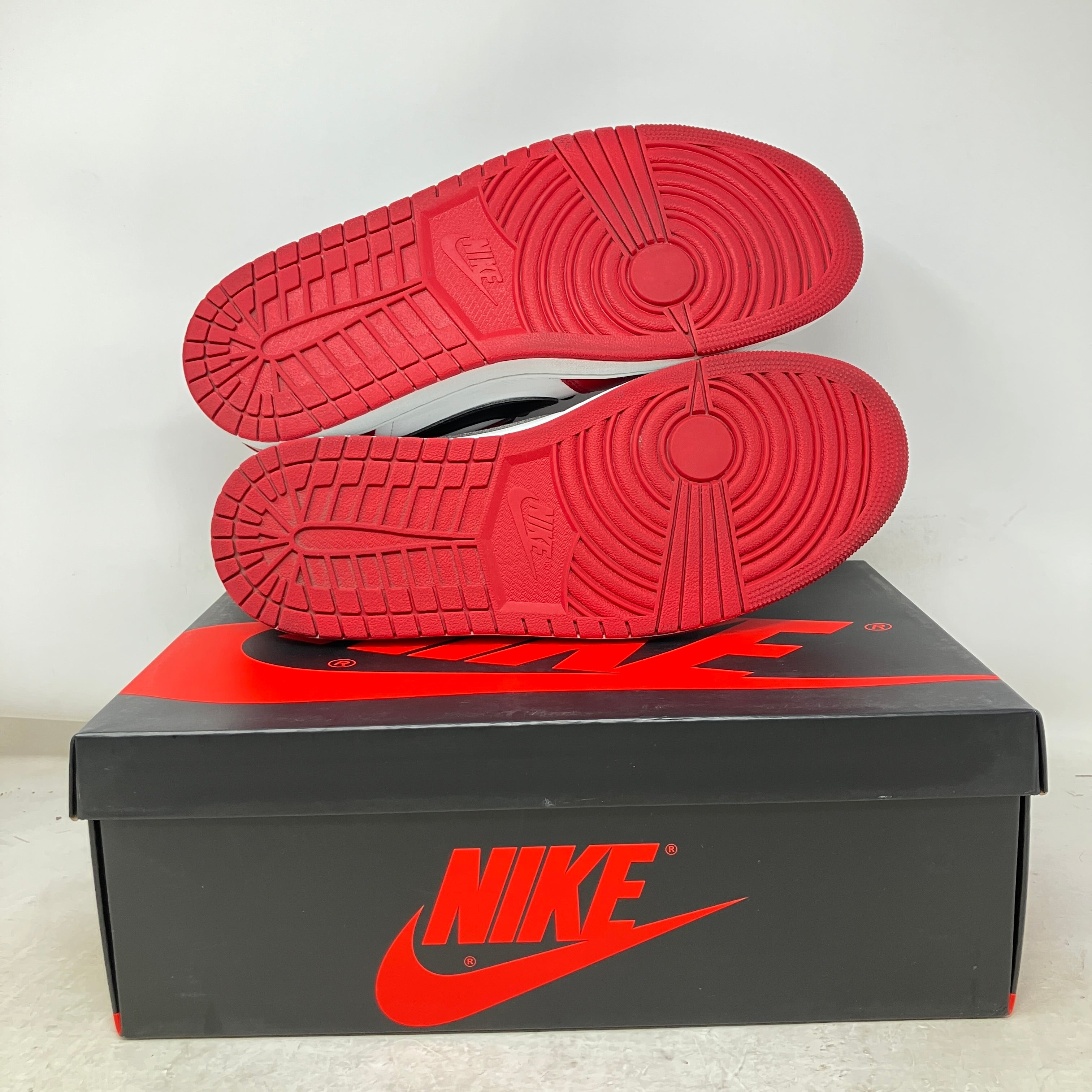 Jordan 1 Retro Low OG Chicago (2025)