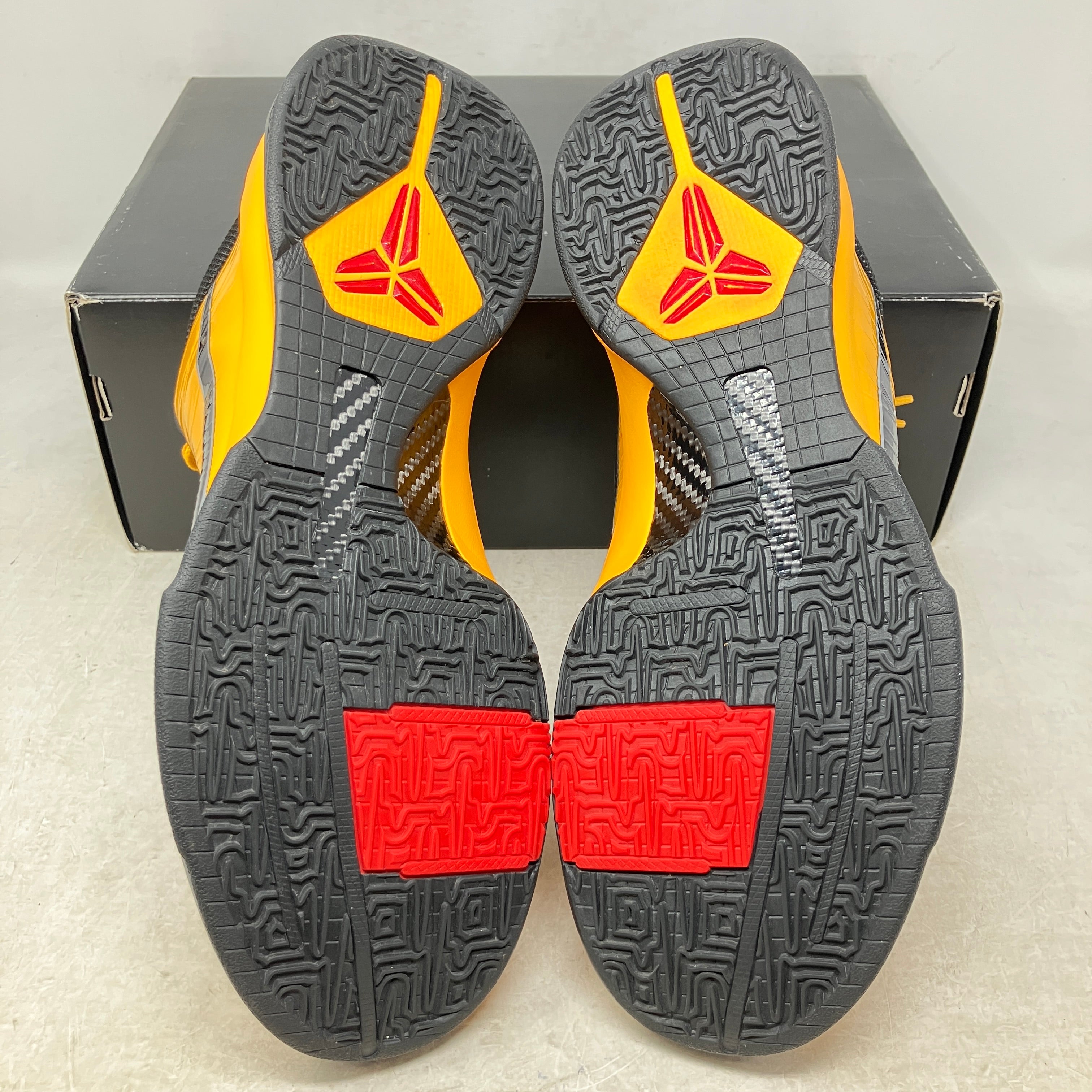 Nike Kobe 5 Protro Bruce Lee