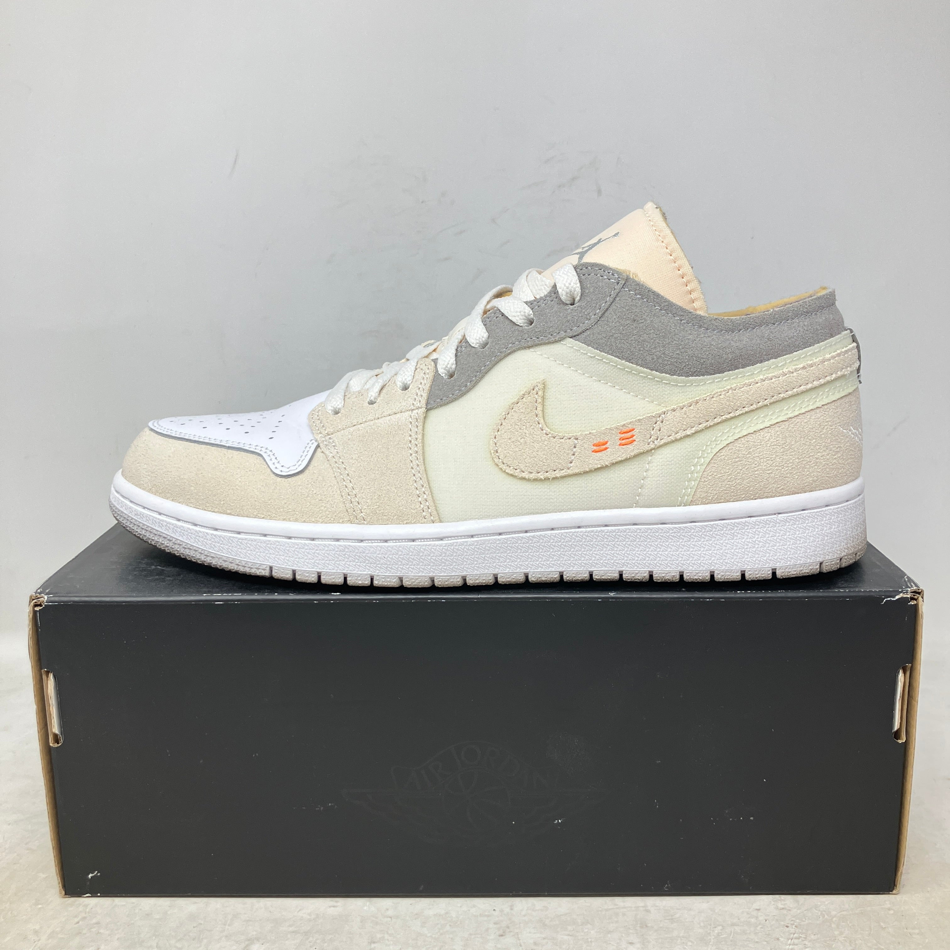 Jordan 1 Low SE Craft Inside Out White Phantom