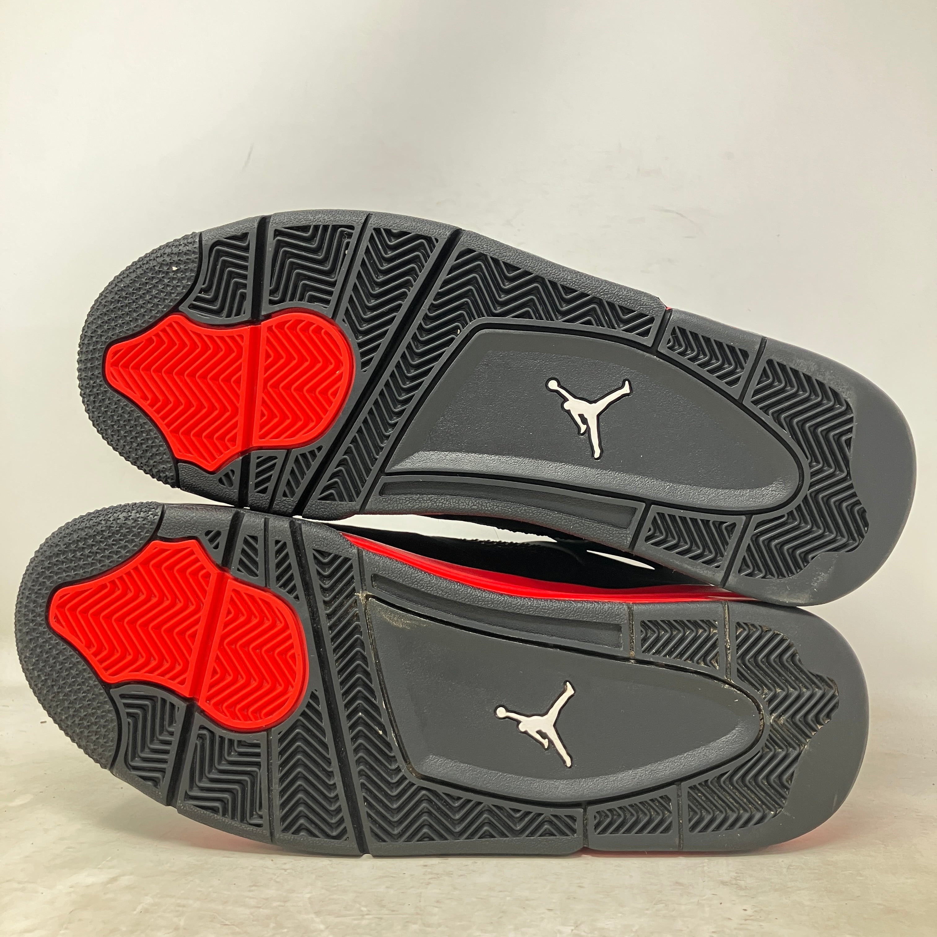 Jordan 4 Retro Red Thunder