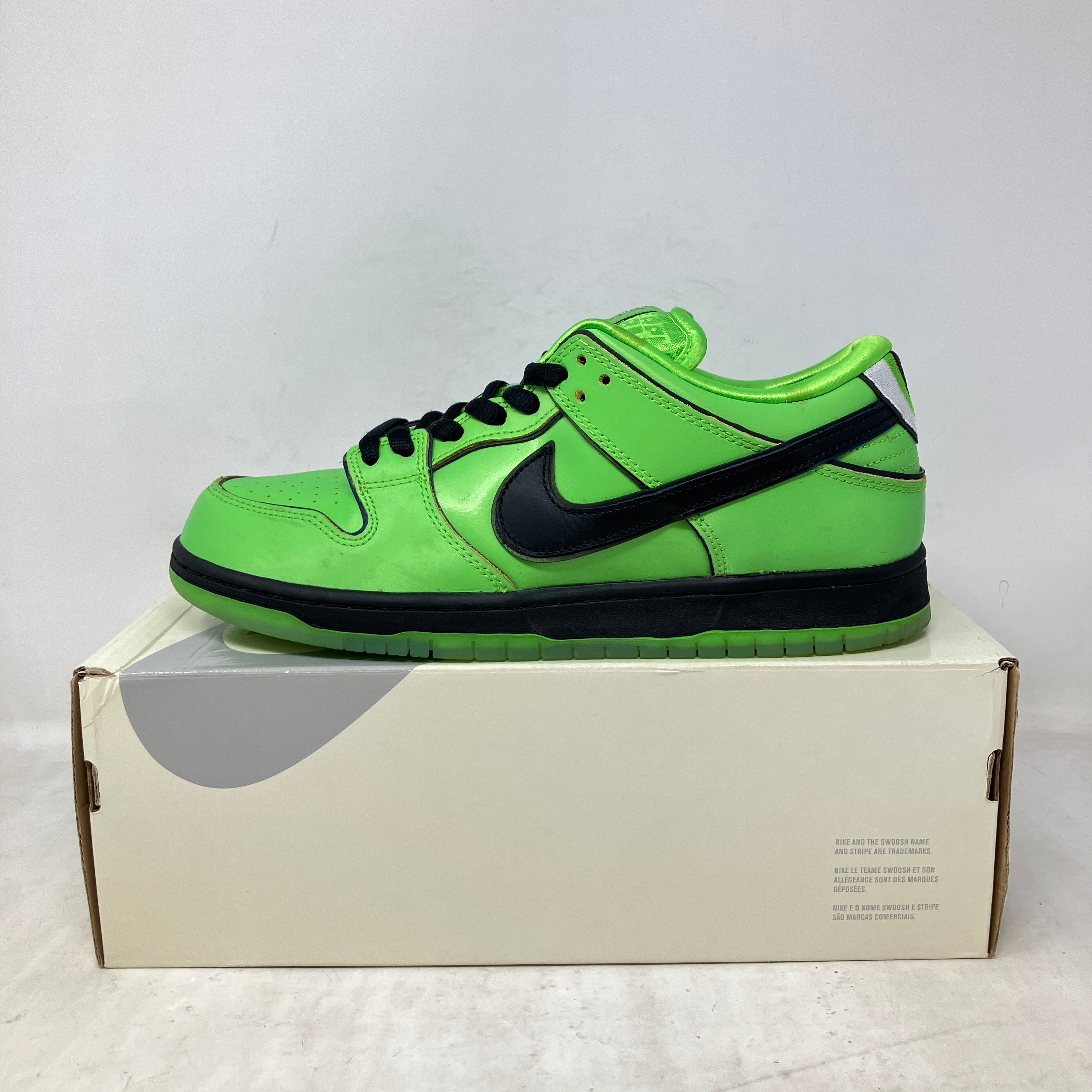 Nike SB Dunk Low The Powerpuff Girls Buttercup