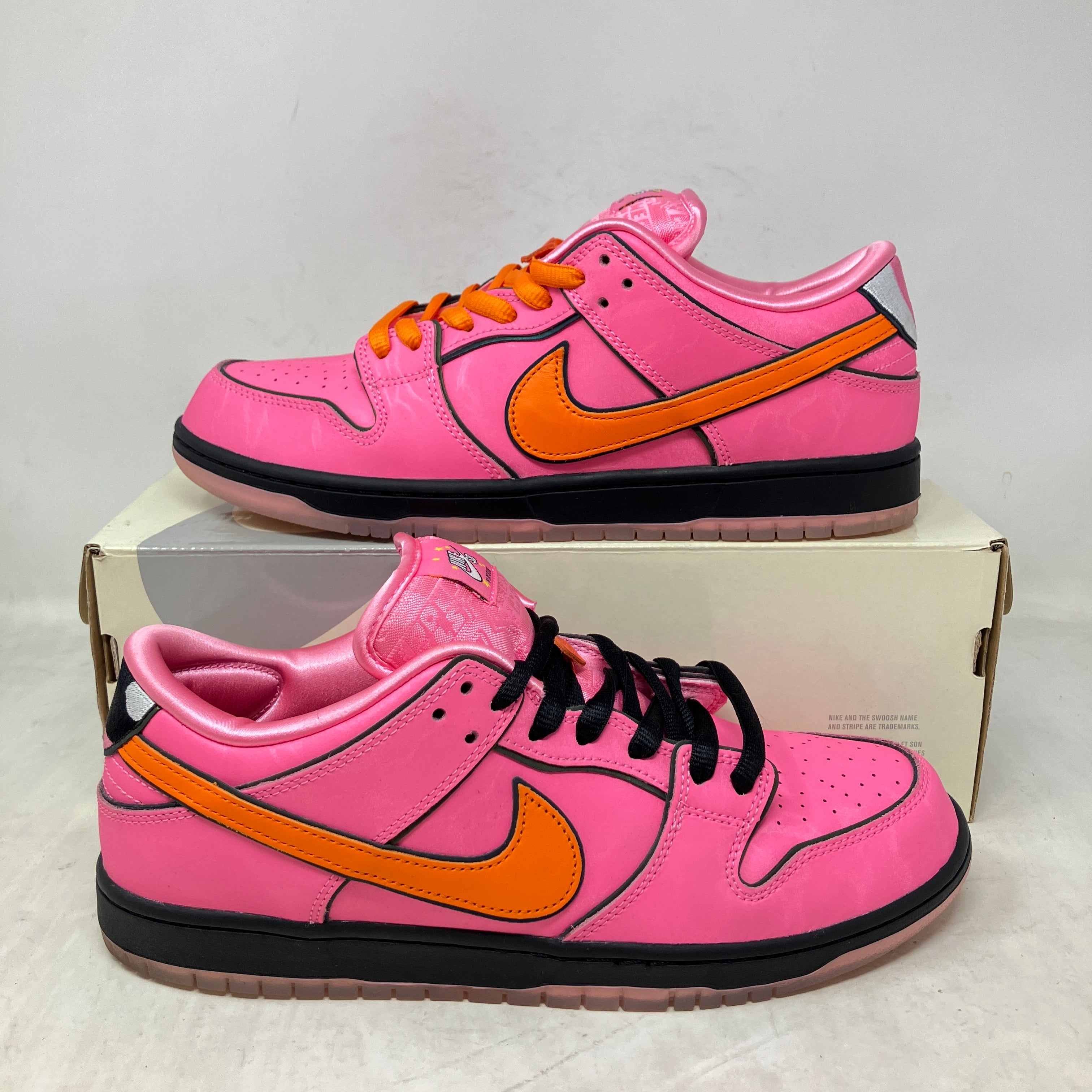 Nike SB Dunk Low The Powerpuff Girls Blossom