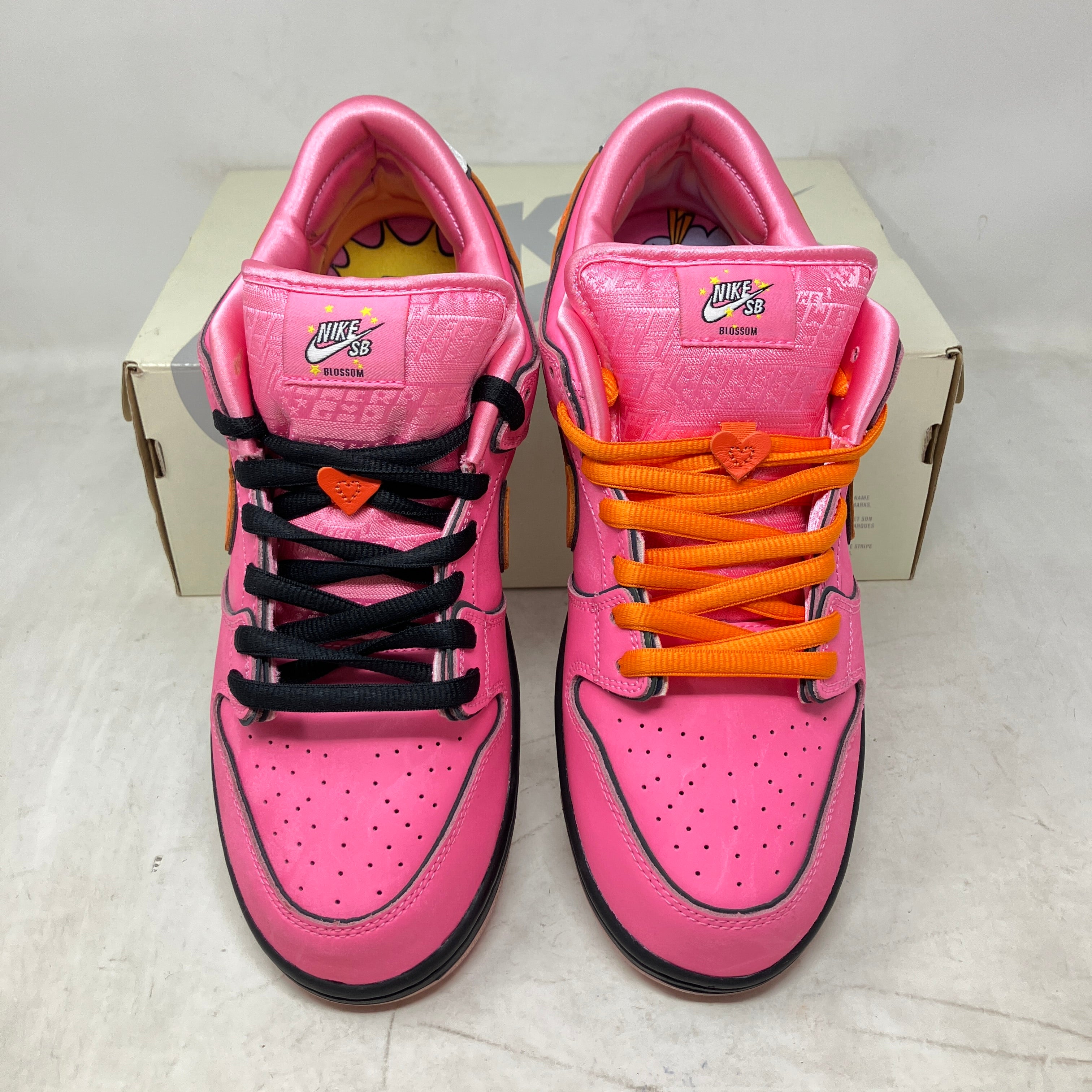 Nike SB Dunk Low The Powerpuff Girls Blossom