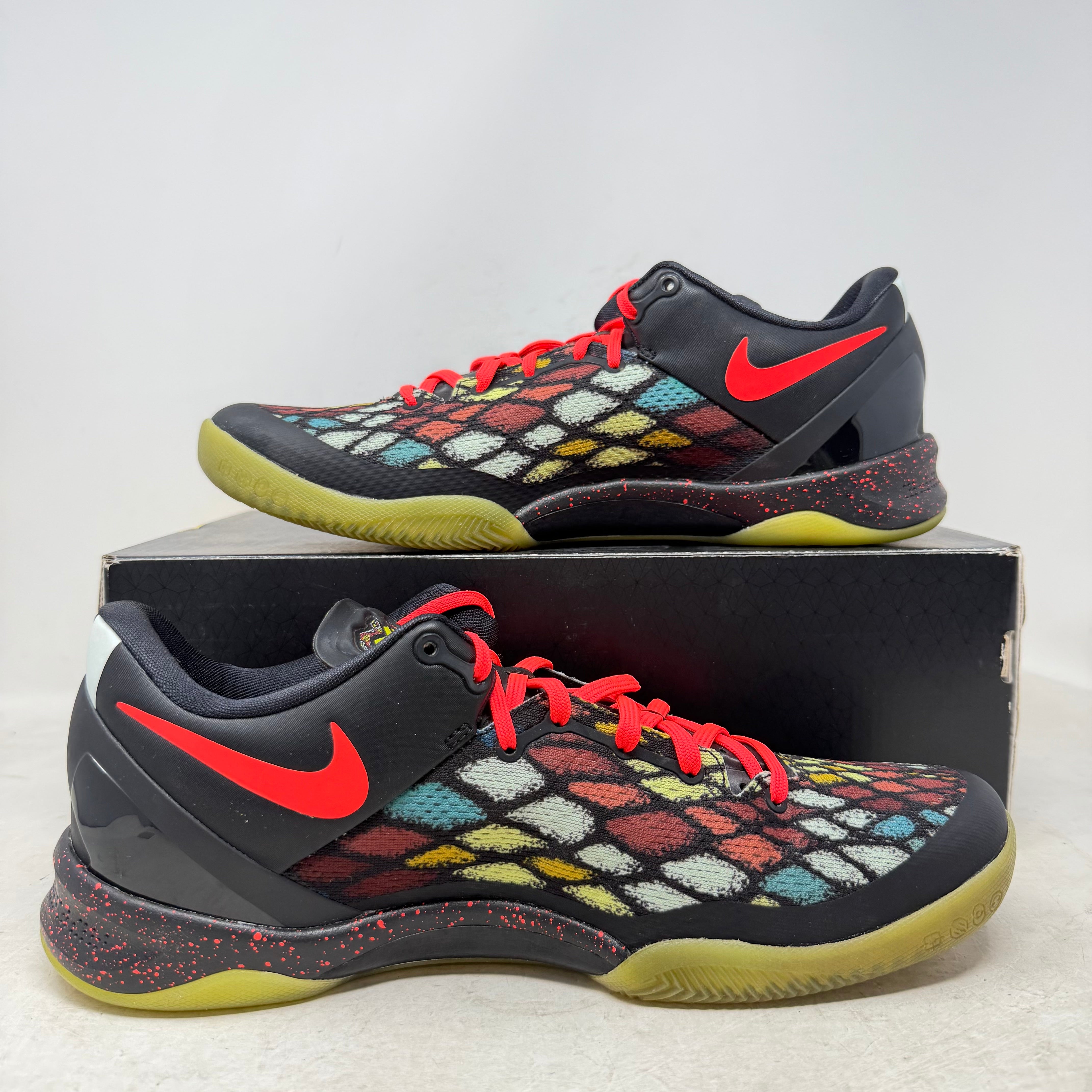 Nike Kobe 8 Christmas (2012)