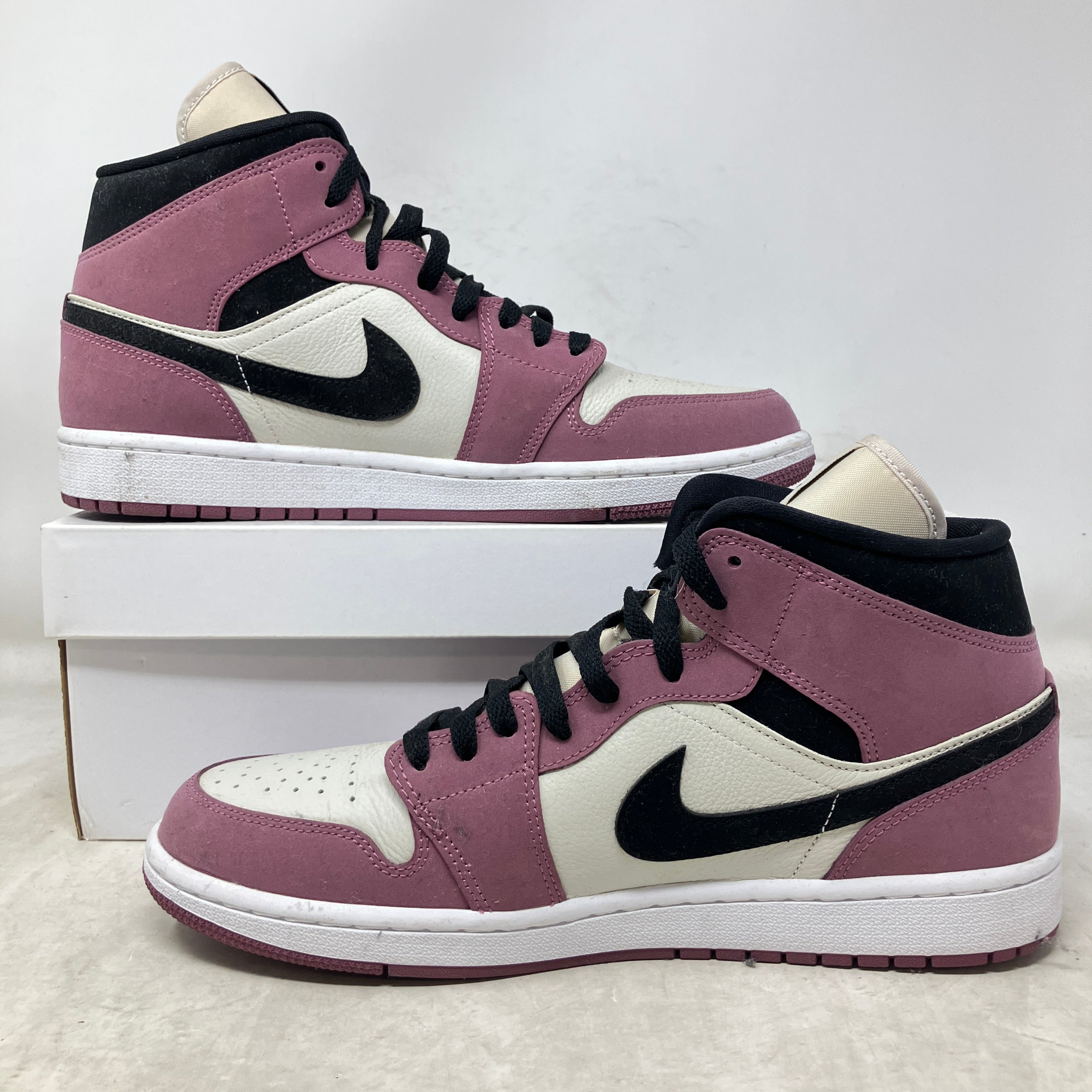 Jordan 1 Mid SE Light Mulberry (Women's)