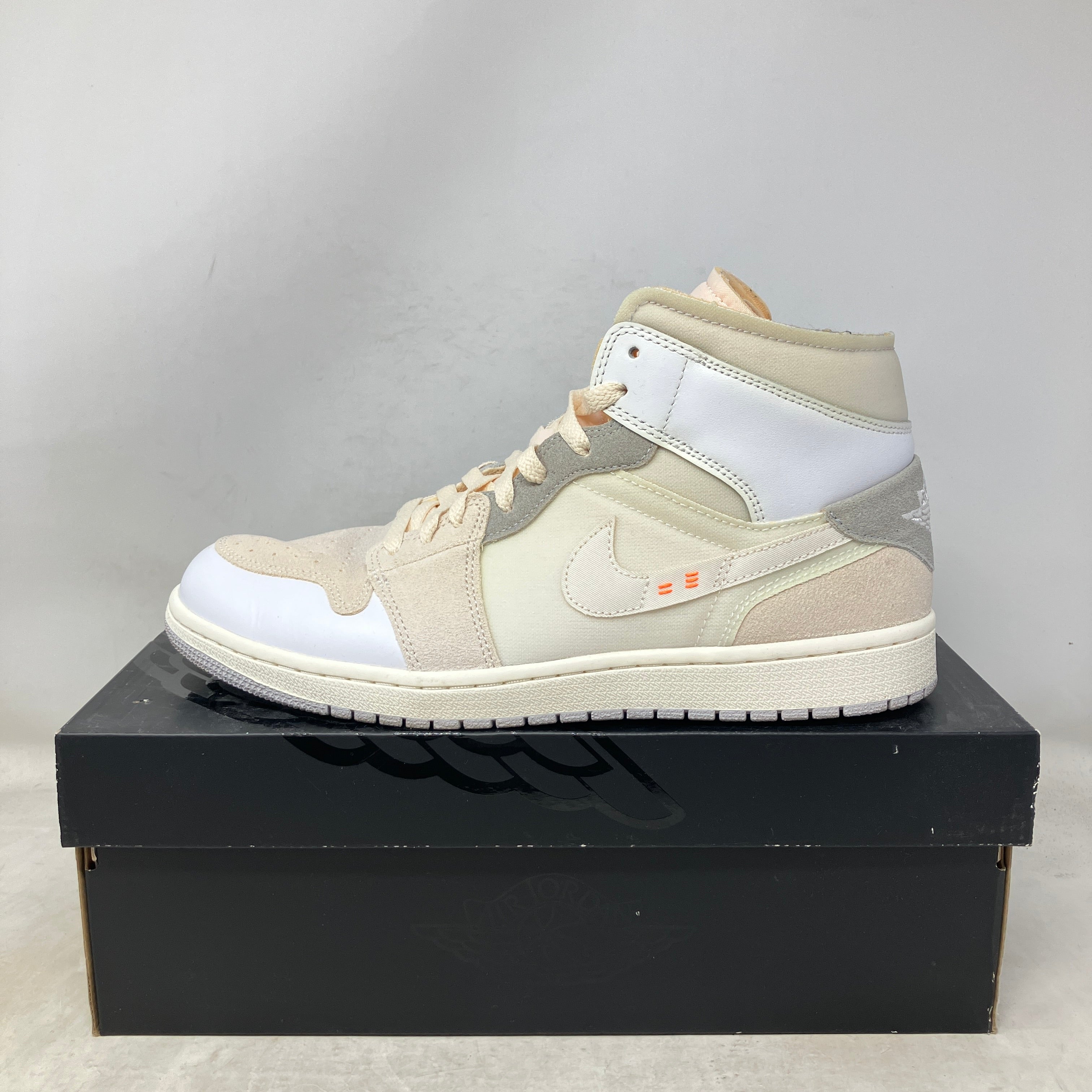 Jordan 1 Mid SE Craft Inside Out White Grey