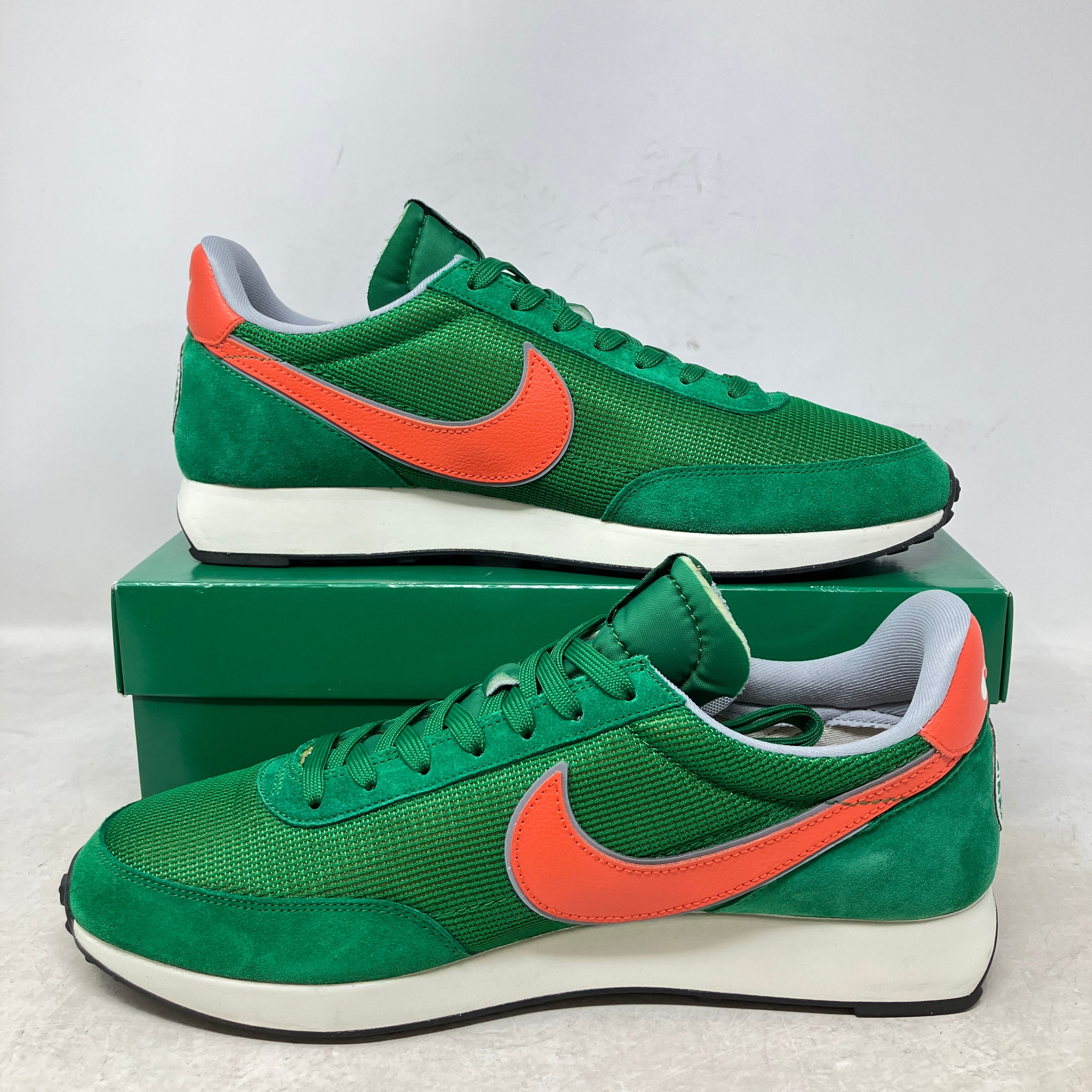 Nike Tailwind 79 Stranger Things Hawkins High School