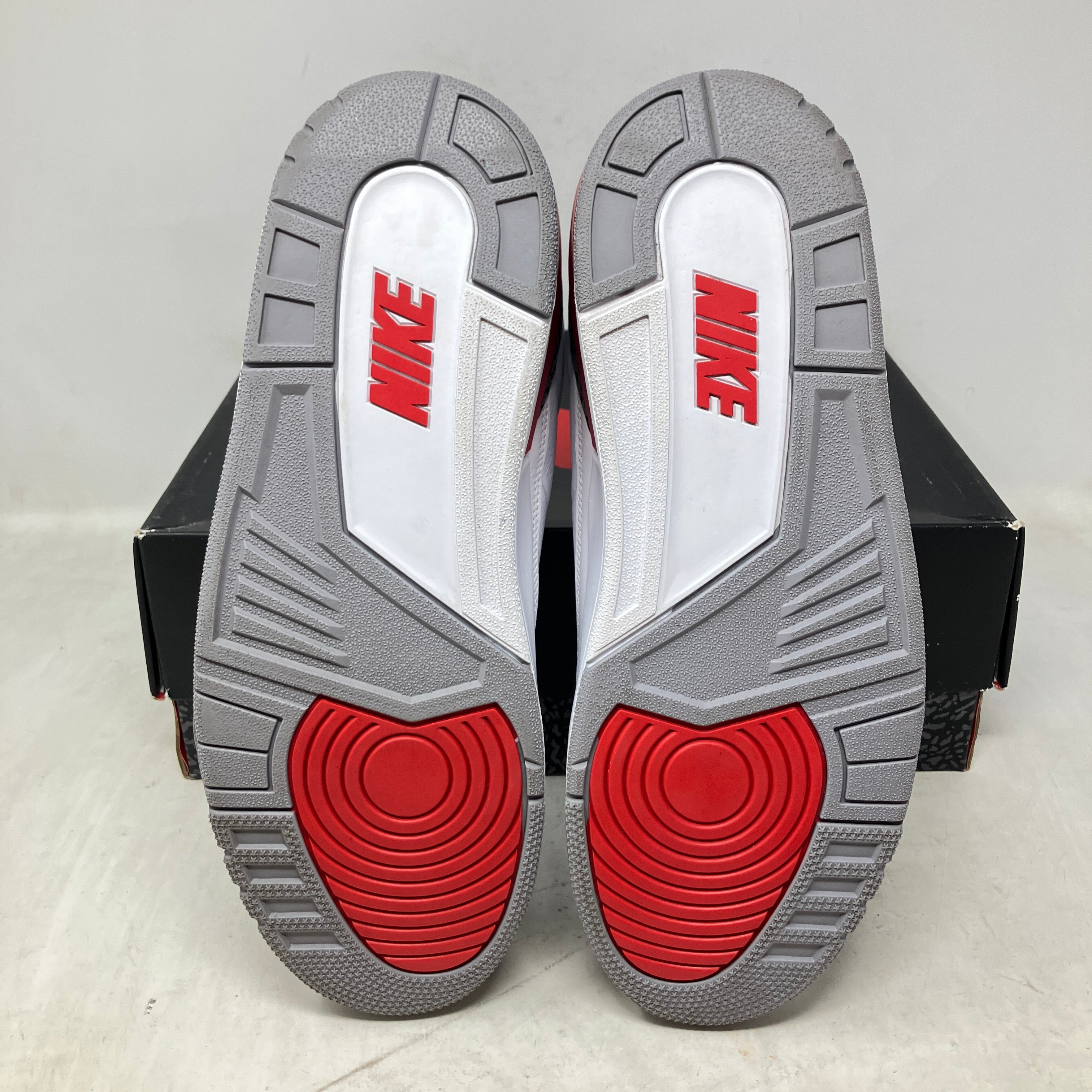 Jordan 3 Retro Fire Red (2022)