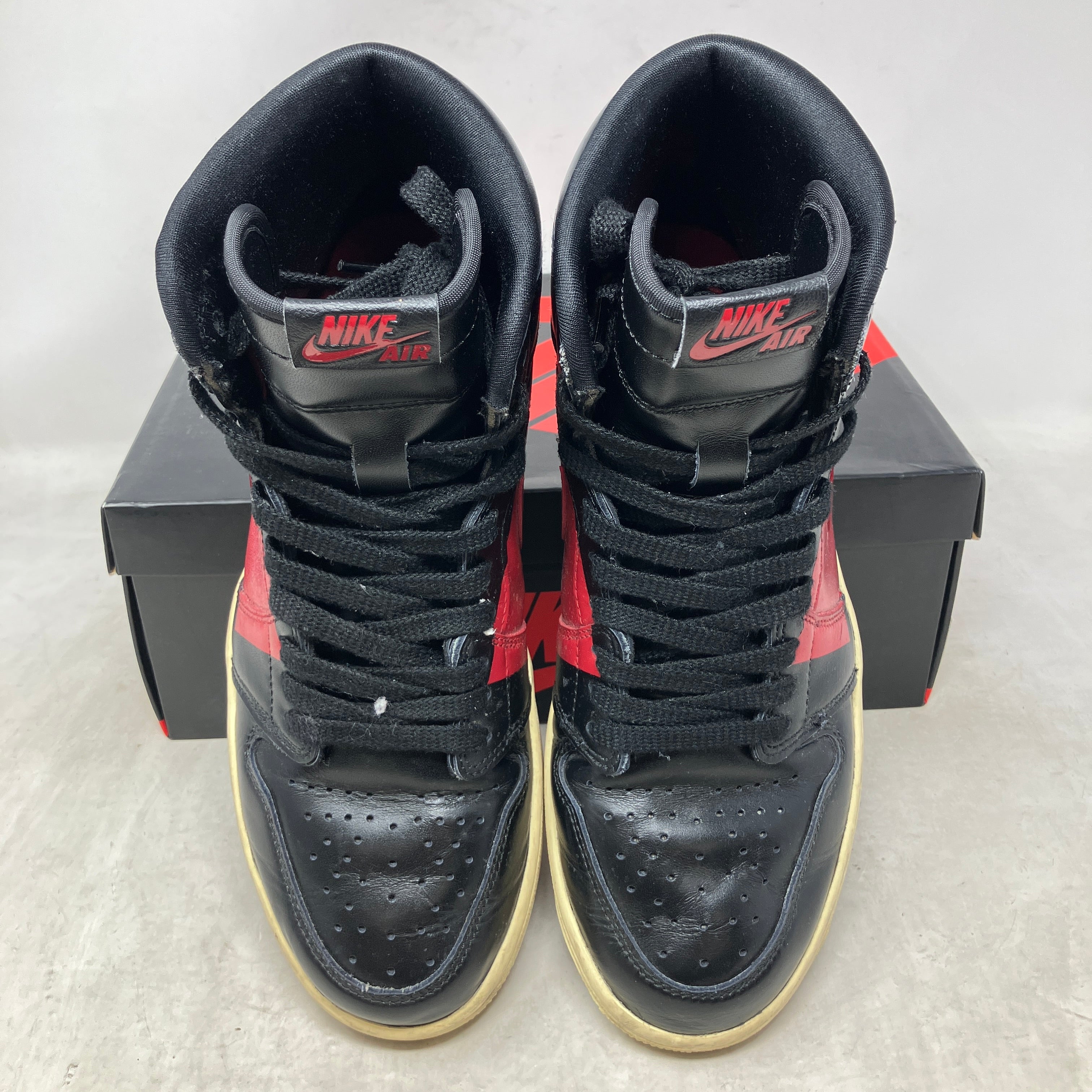 Jordan 1 Retro High OG Defiant Couture