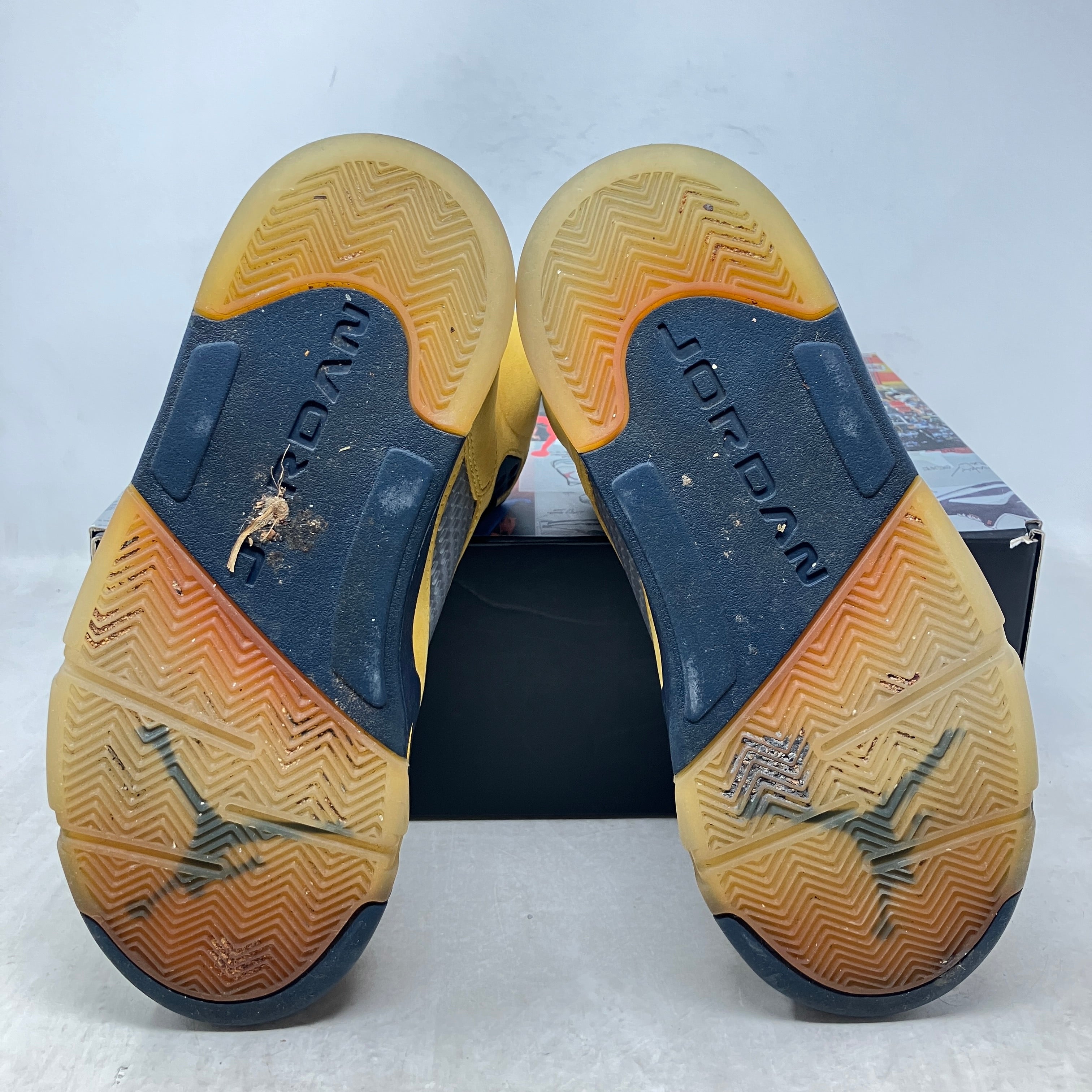 Jordan 5 Retro Michigan (2019)