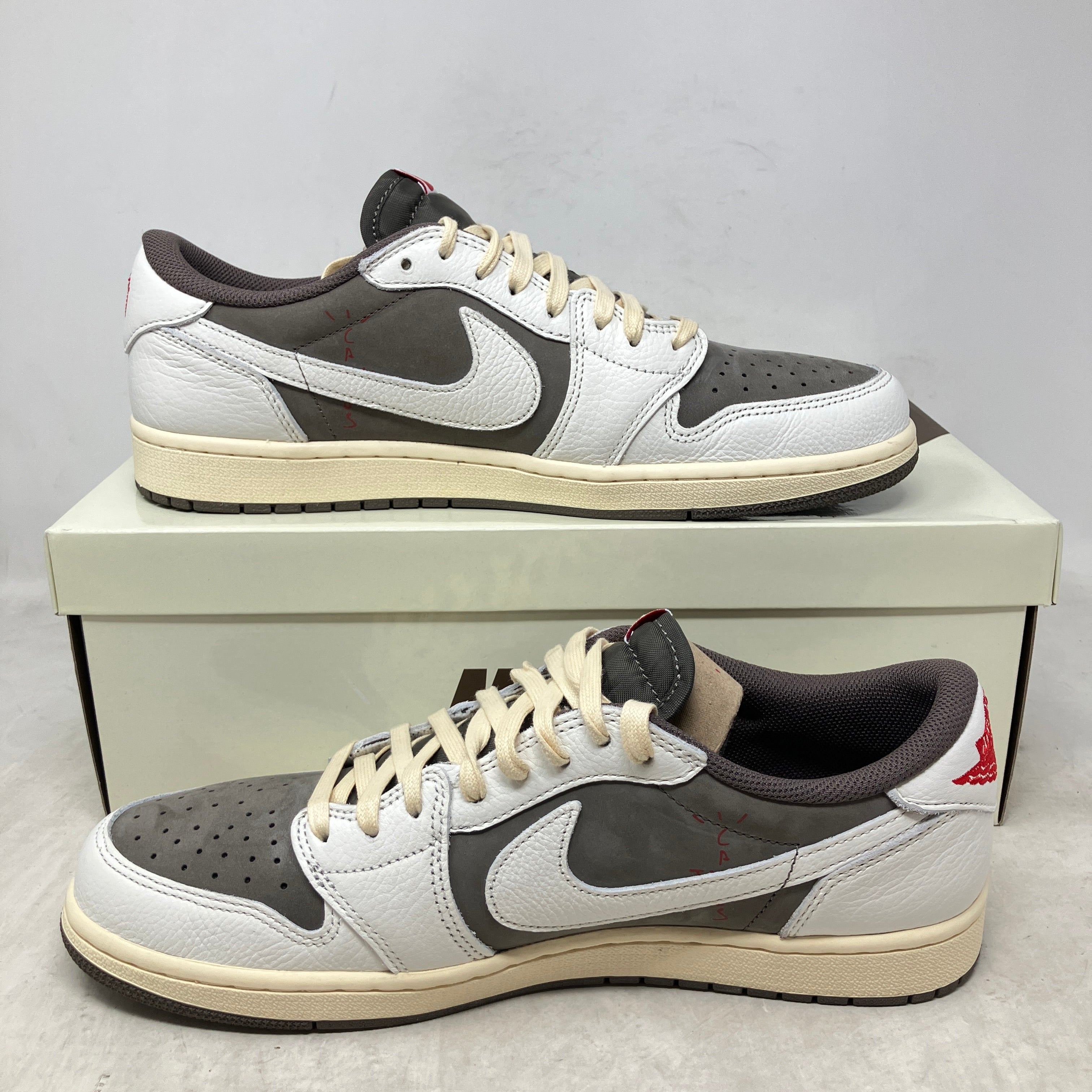 Jordan 1 Retro Low OG SP Travis Scott Reverse Mocha