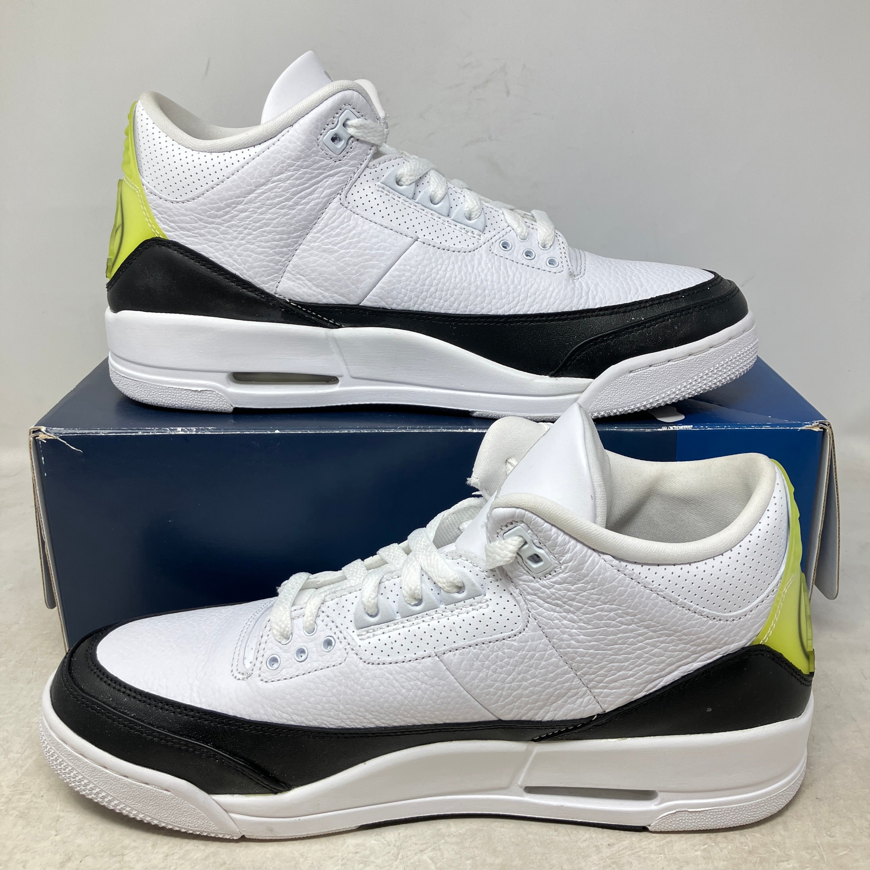 Jordan 3 Retro Fragment