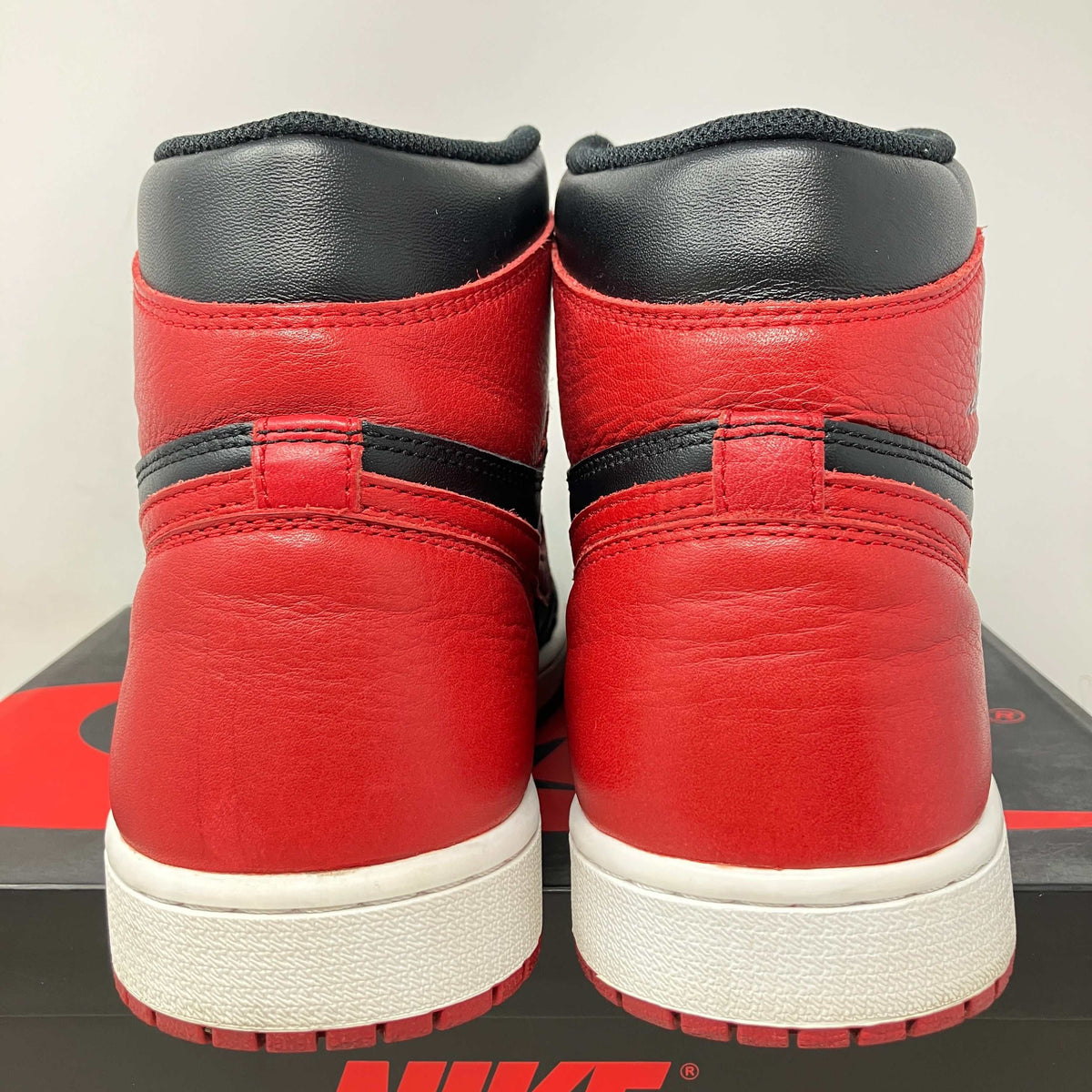 Jordan 1 Retro High Bred Banned (2016)