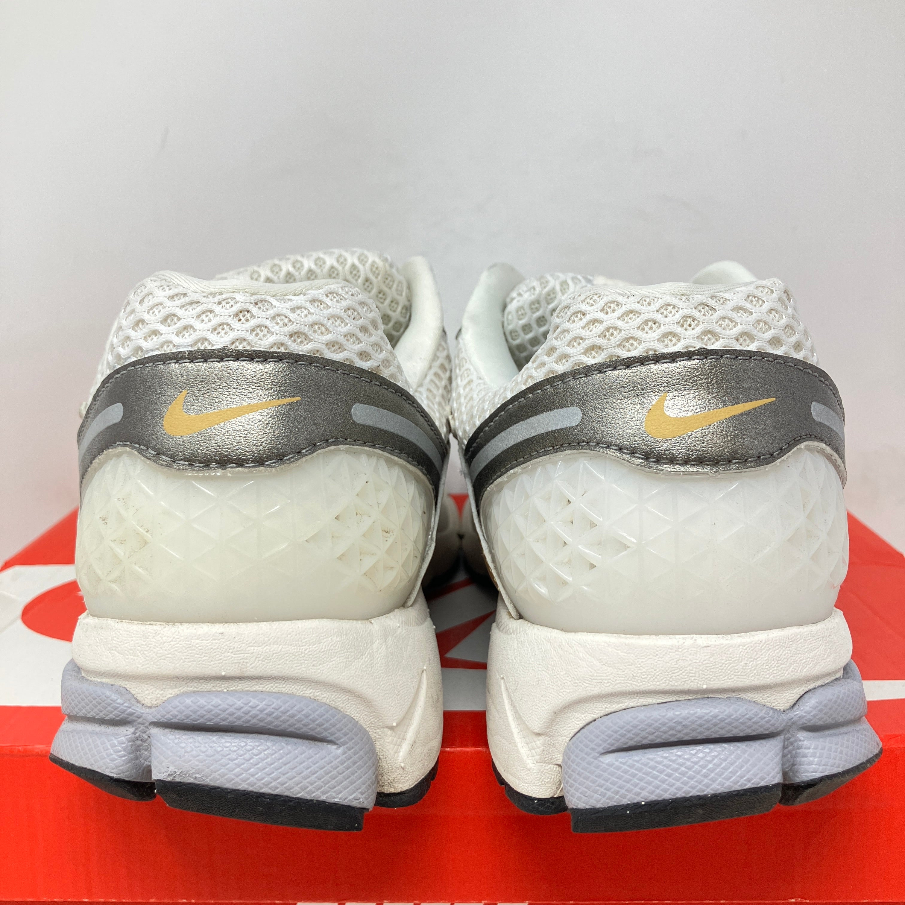 Nike Zoom Vomero 5 Platinum Tint Metallic Gold