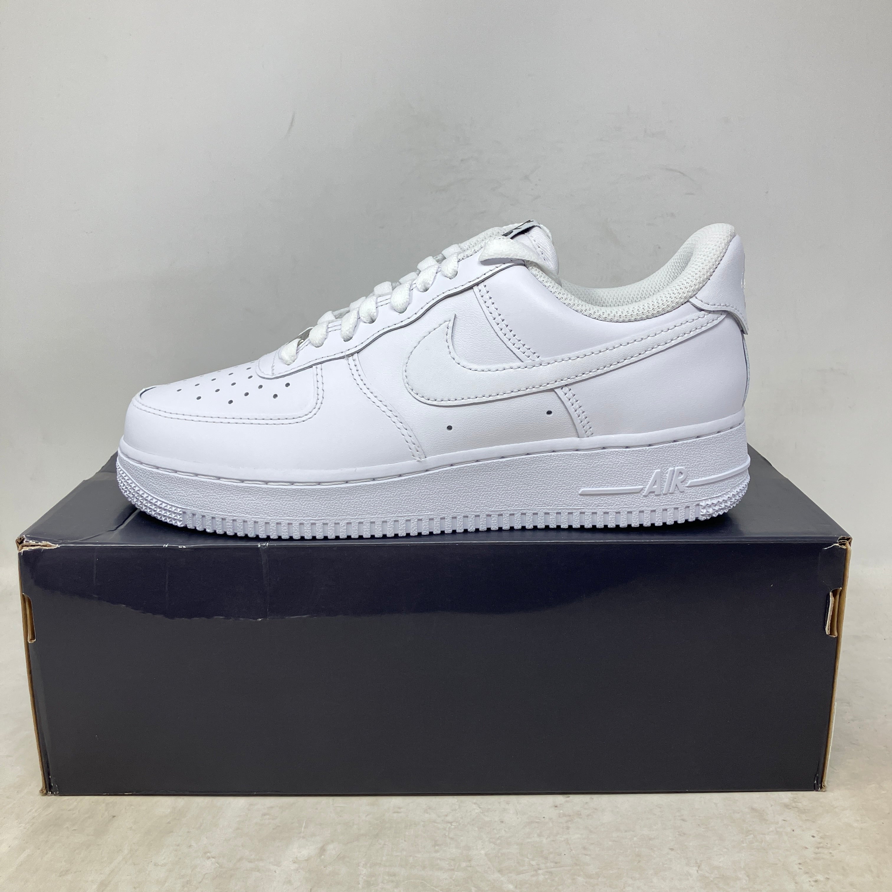 Nike Air Force 1 Low '07 Flyease Triple White (Women's)