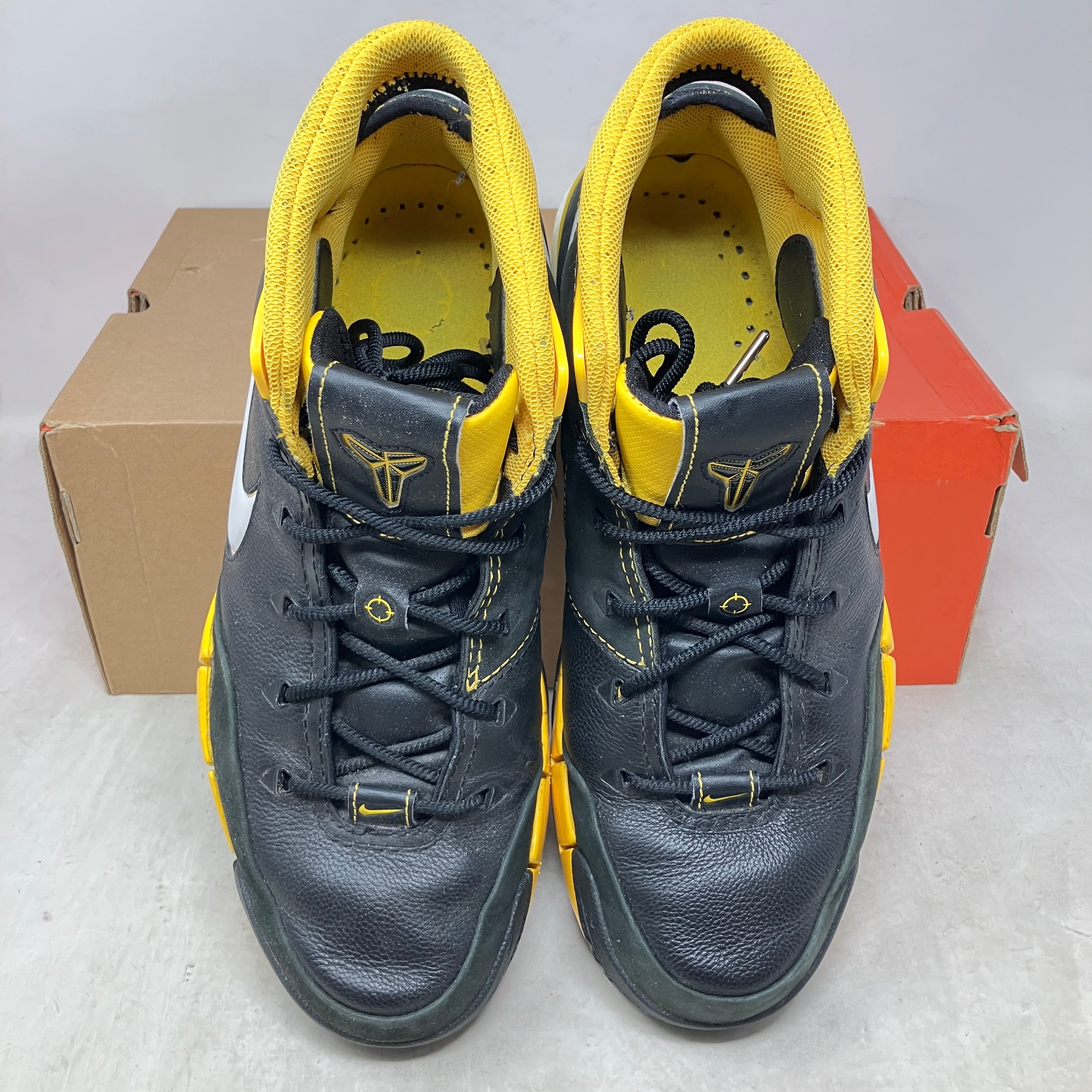 Nike Kobe 1 Black Maize