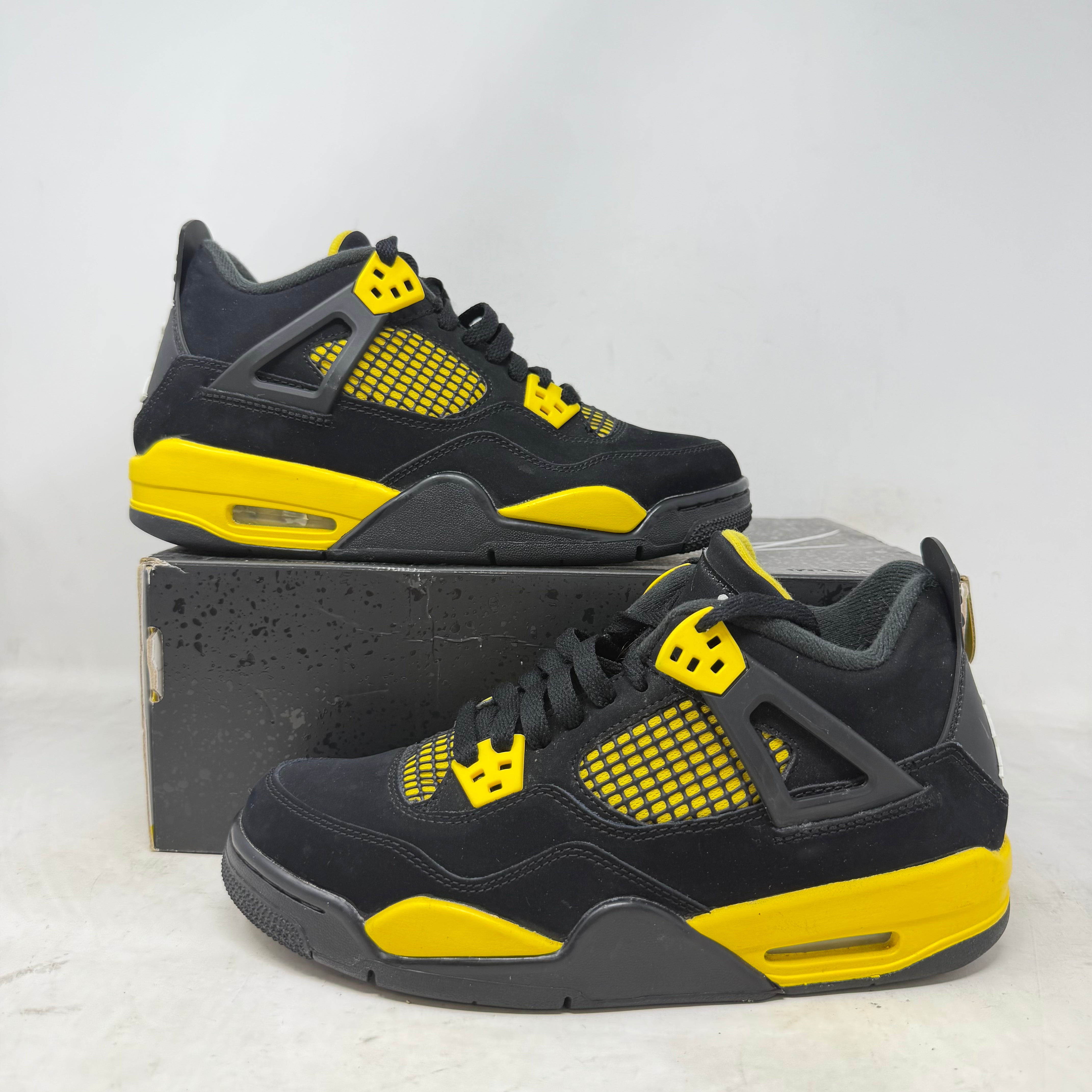 Jordan 4 Retro Thunder (2023) (GS)
