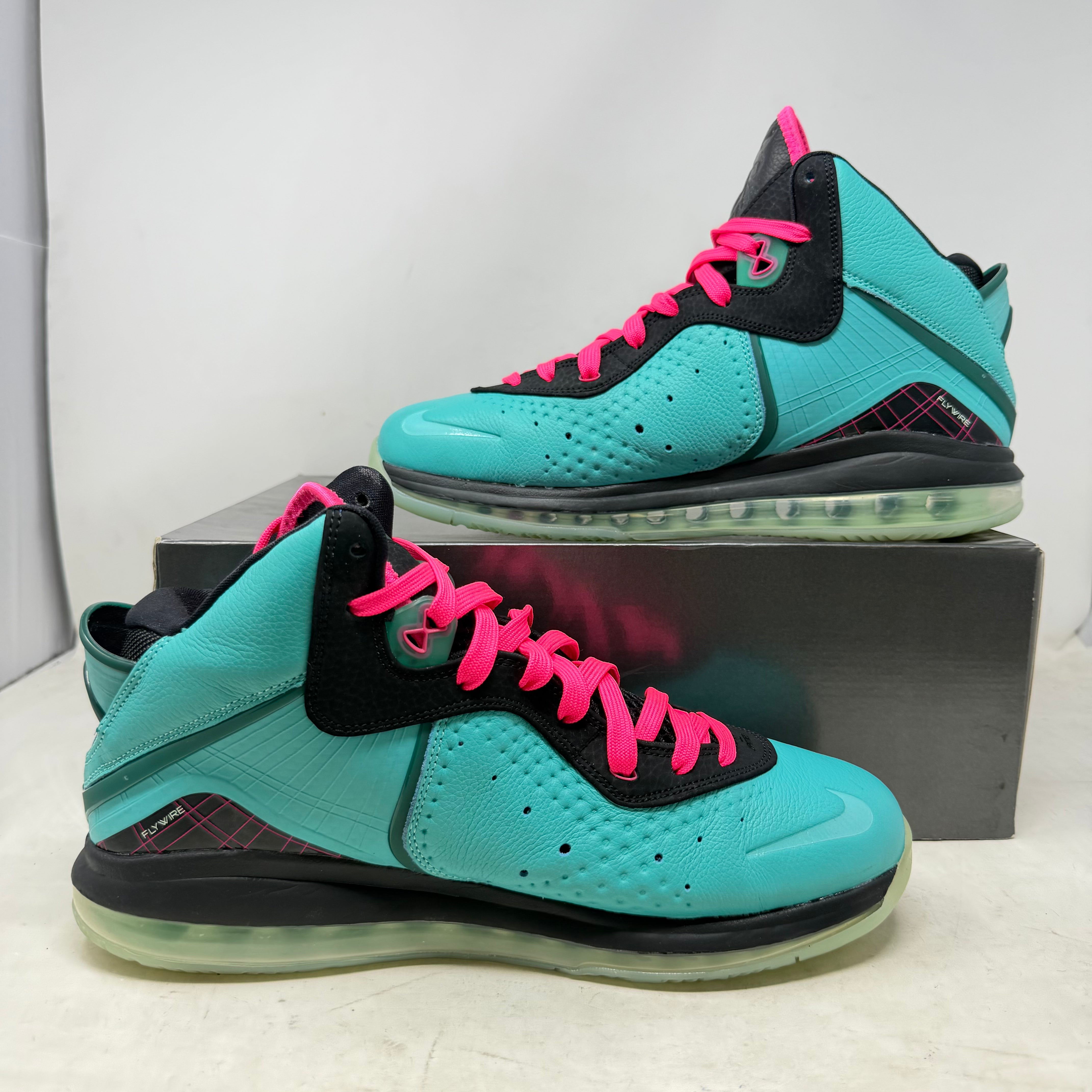 Nike LeBron 8 South Beach (2021)
