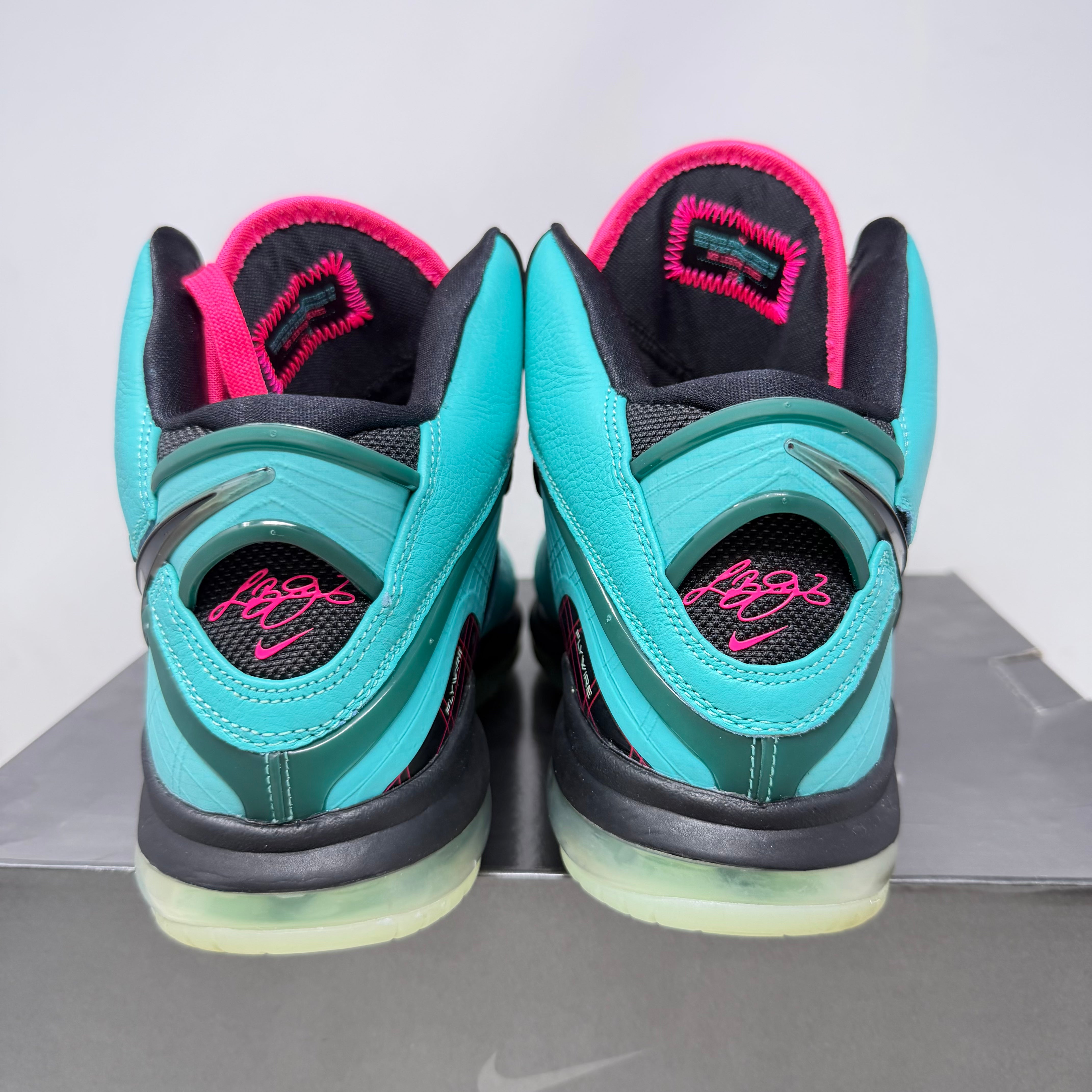 Nike LeBron 8 South Beach (2021)