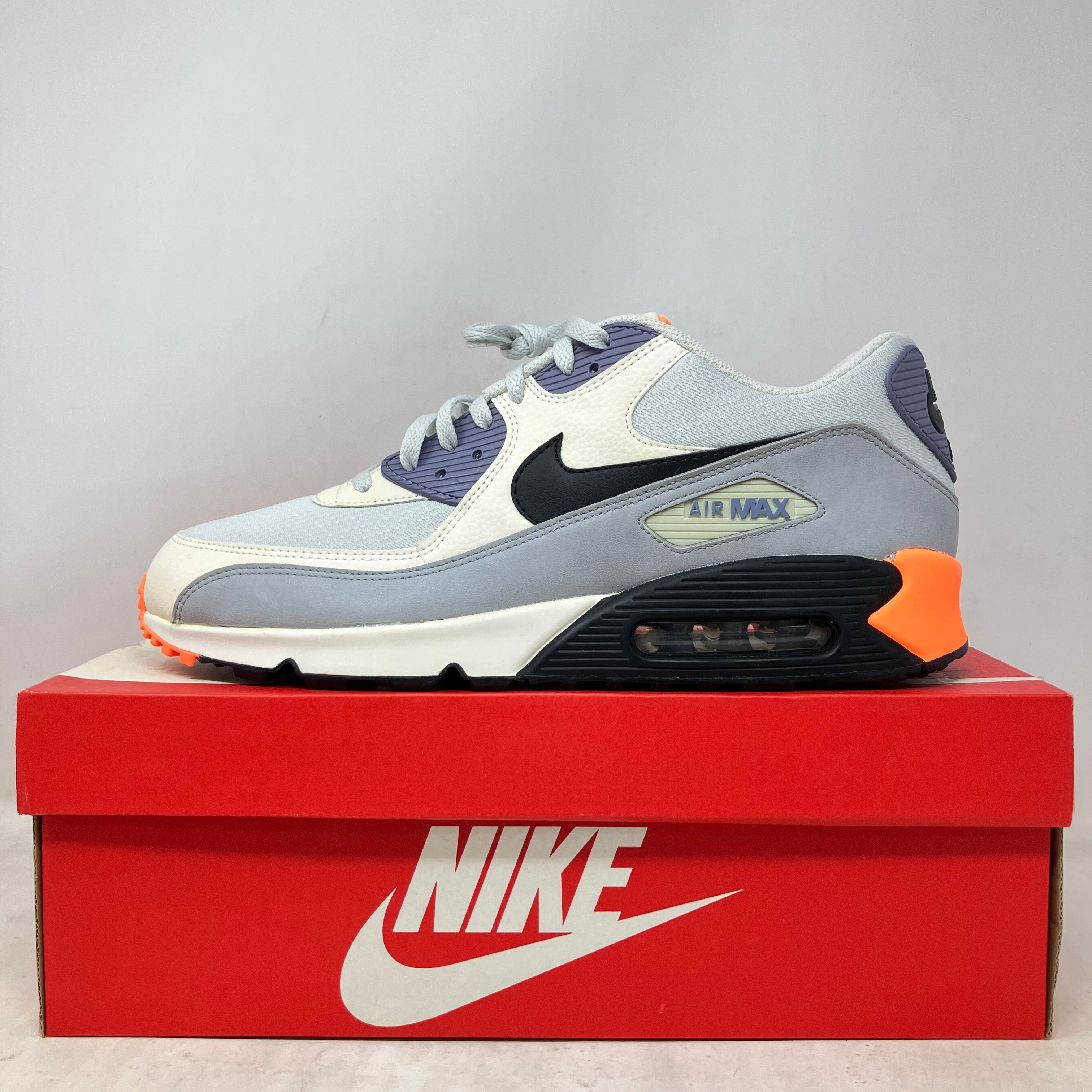 Nike Air Max 90 Essential Light Smoke Grey