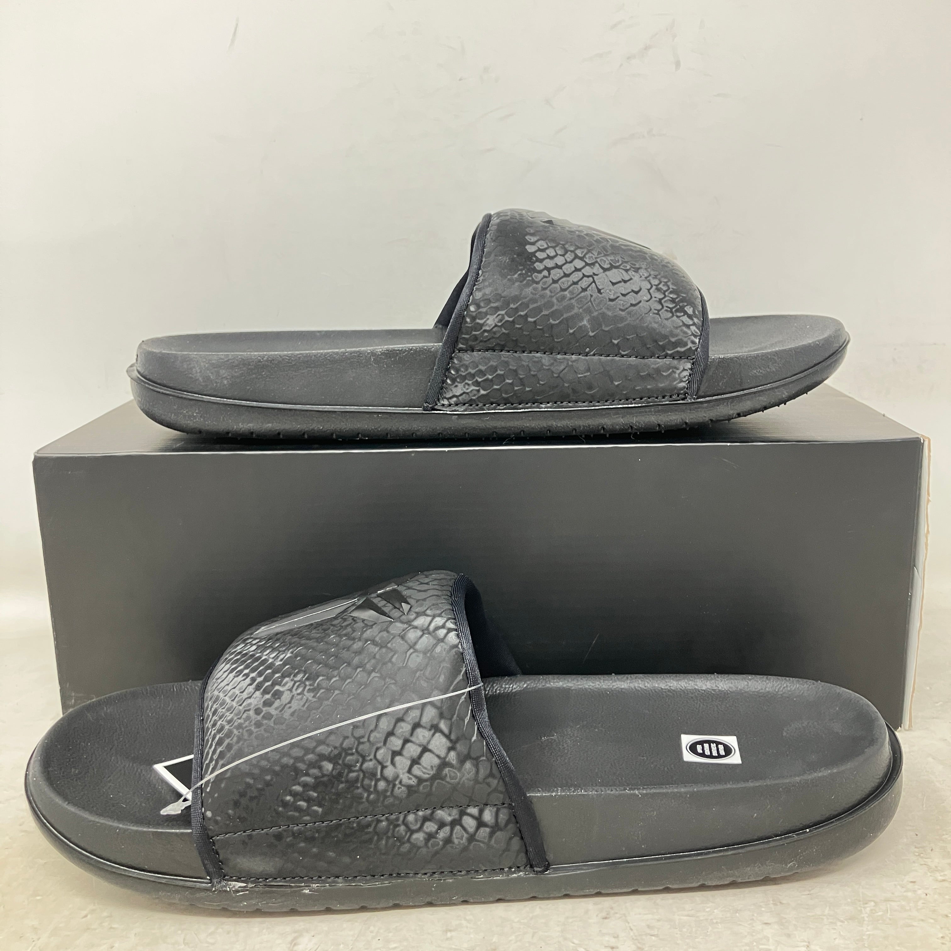 Nike Kobe Offcourt Slide Black