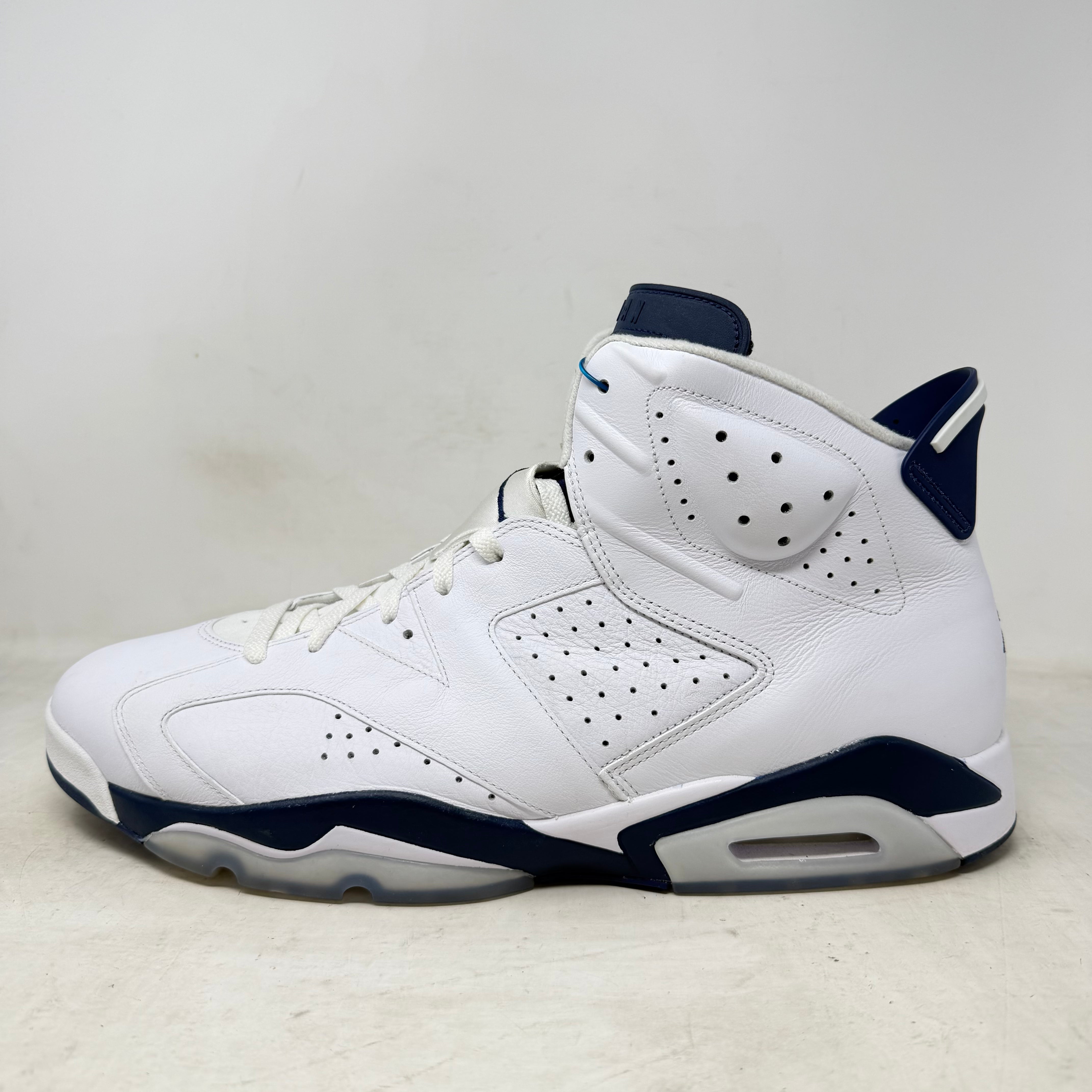 Jordan 6 Retro Midnight Navy (2022)