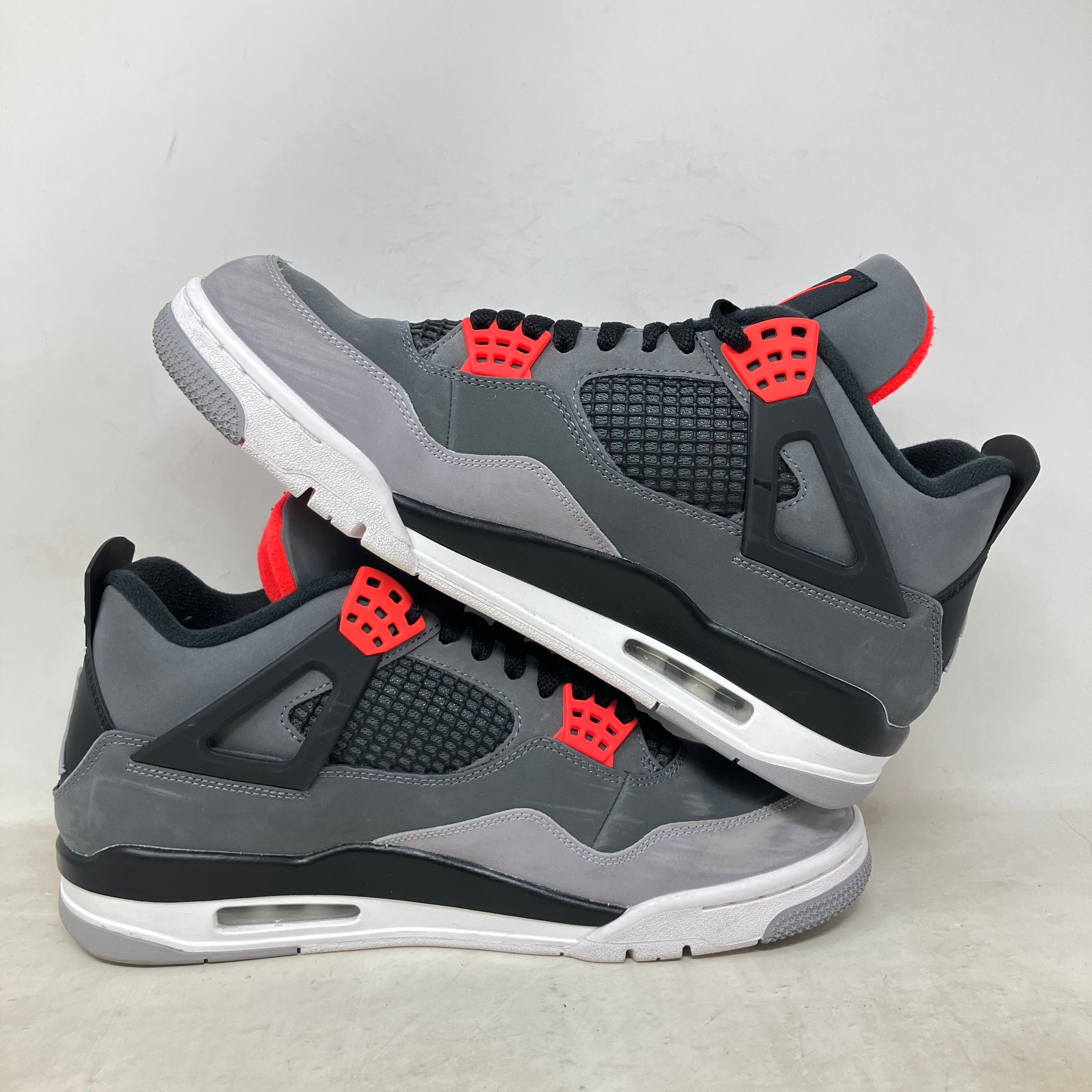 Jordan 4 Retro Infrared