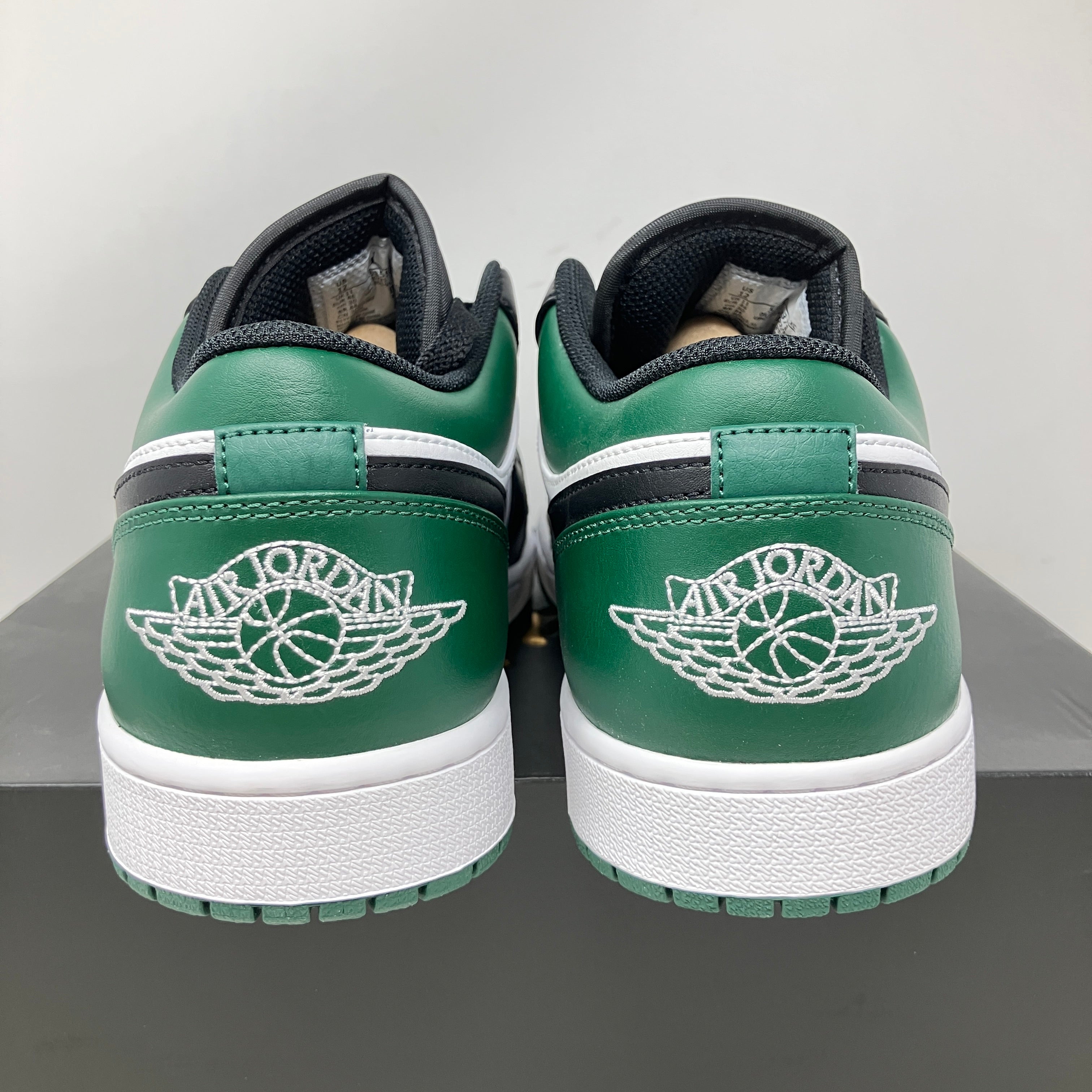 Jordan 1 Low Green Toe