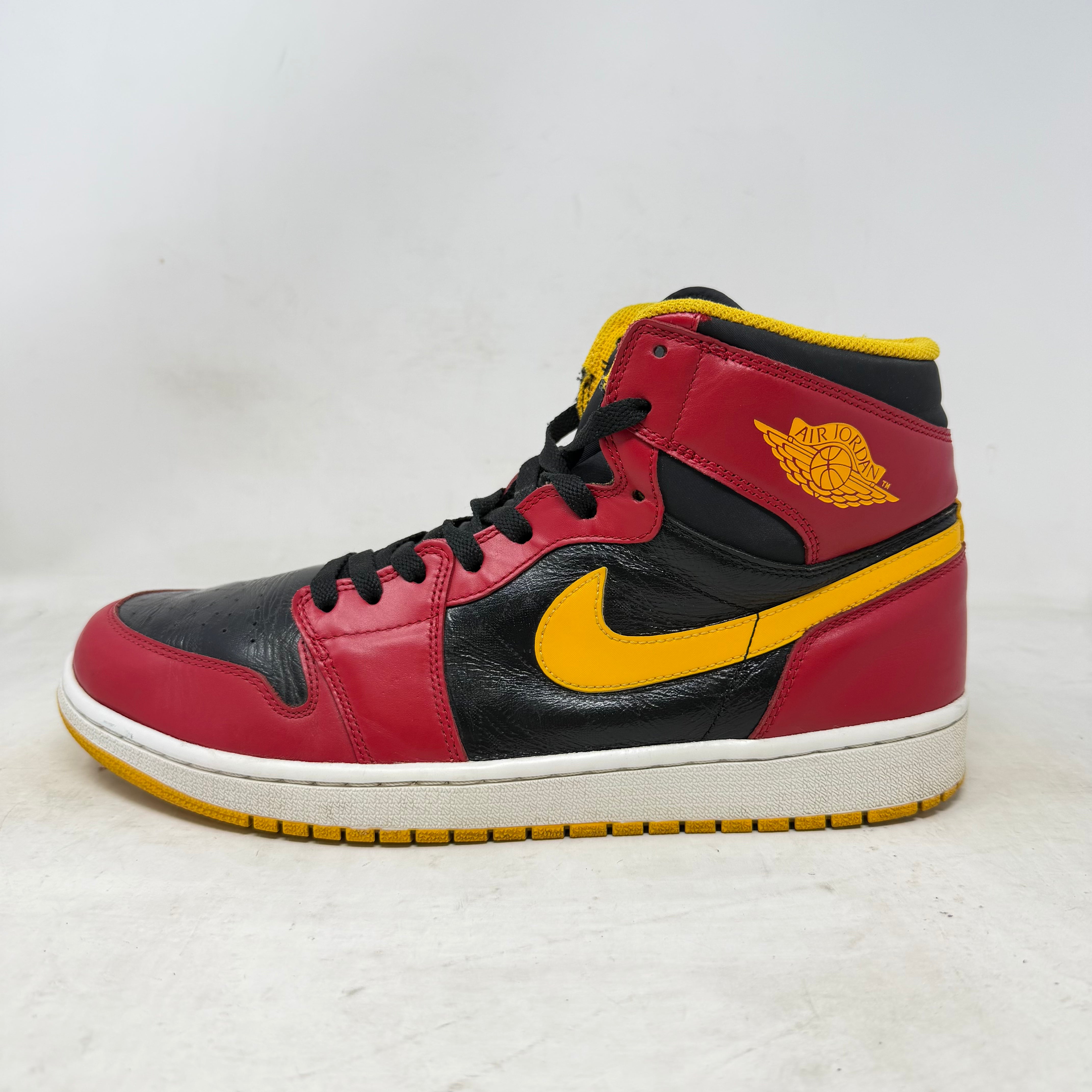 Jordan 1 Retro Human Highlight