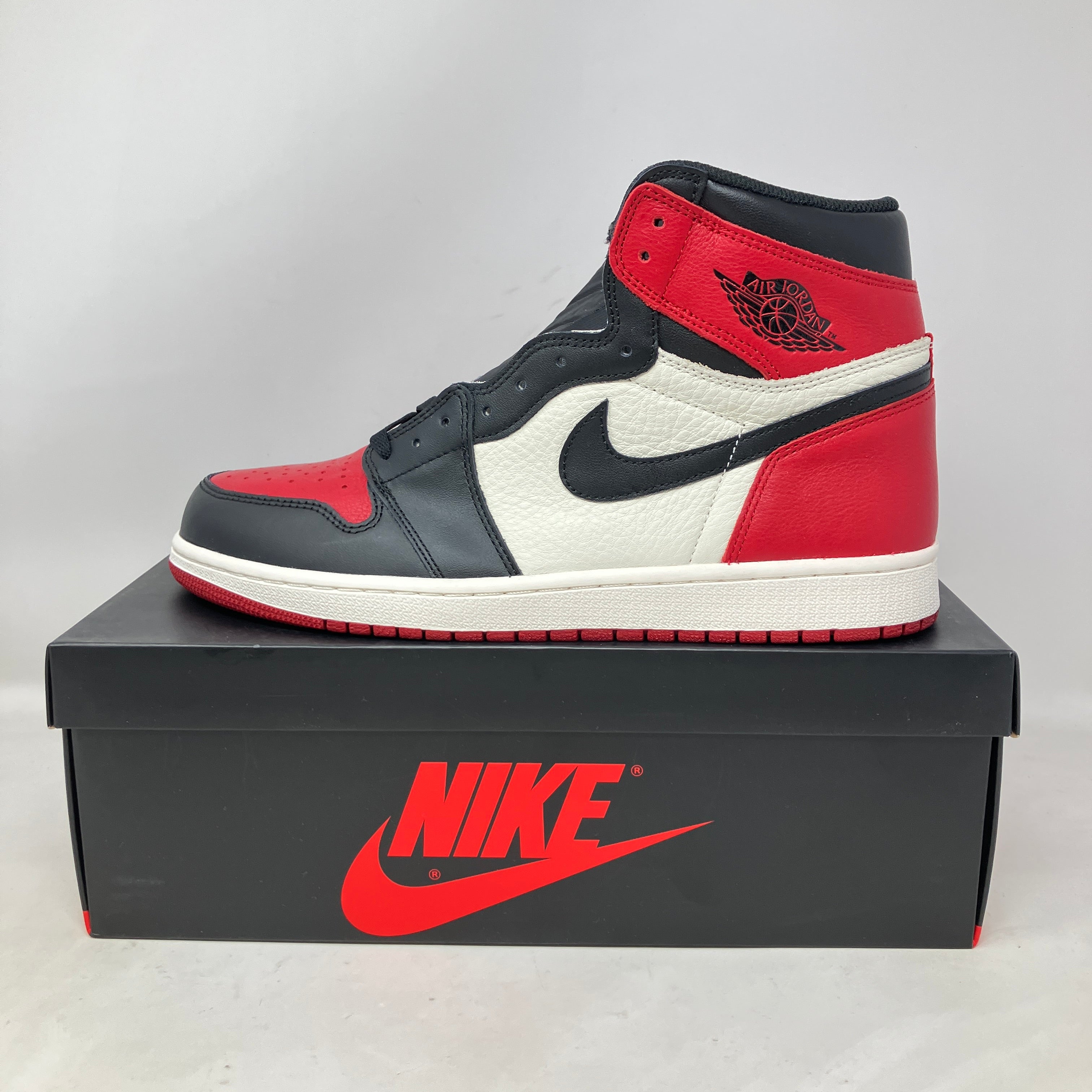 Jordan 1 Retro High Bred Toe