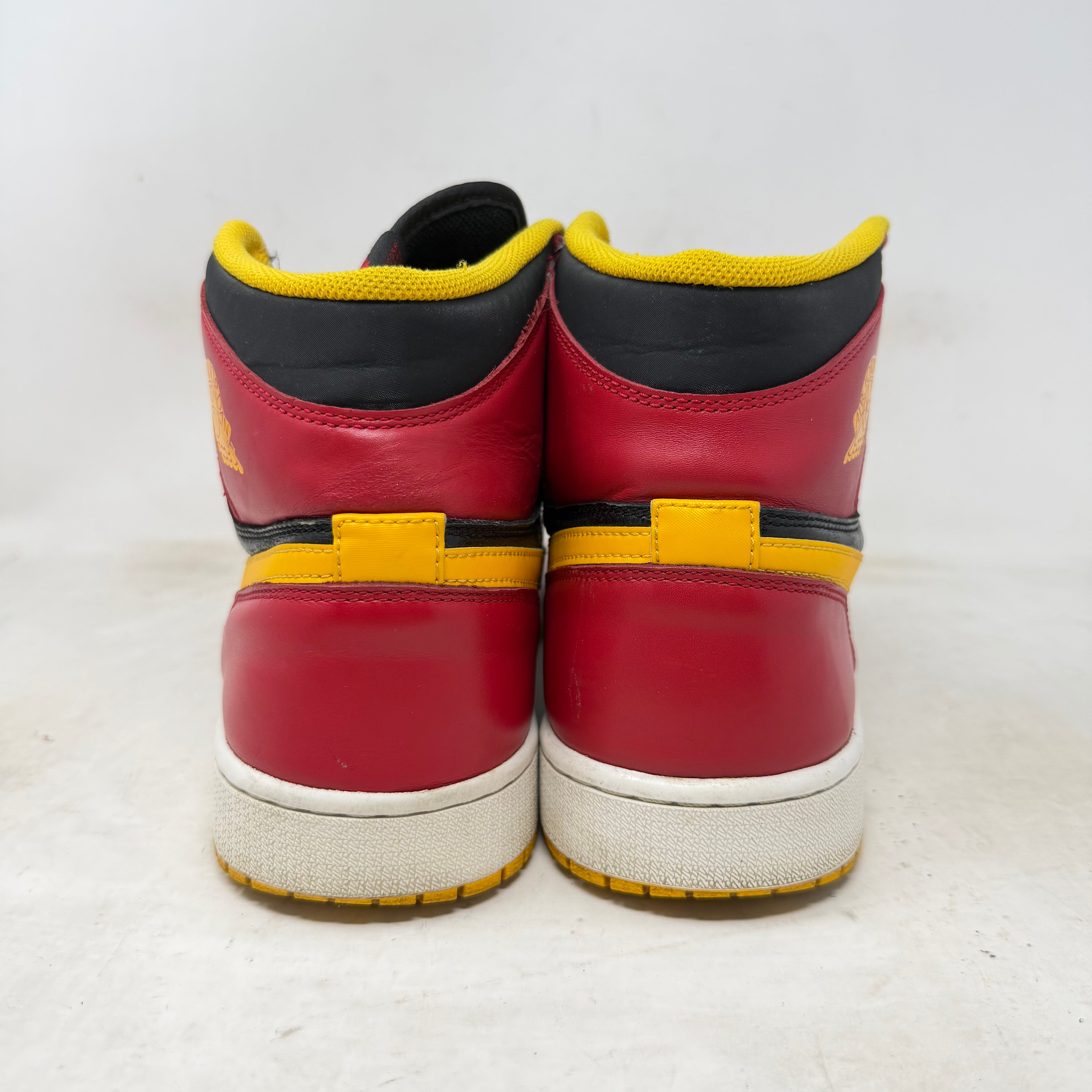 Jordan 1 Retro Human Highlight