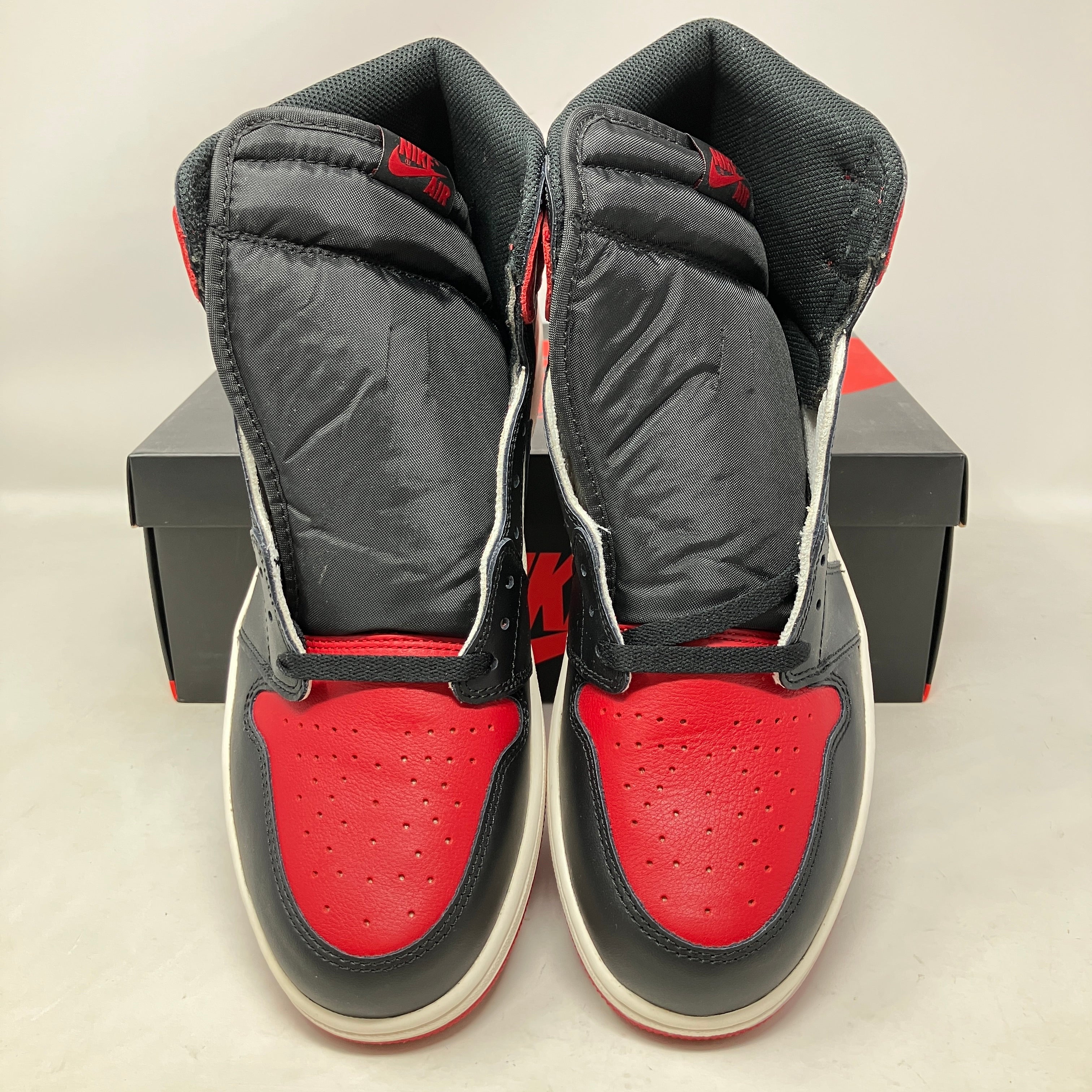 Jordan 1 Retro High Bred Toe
